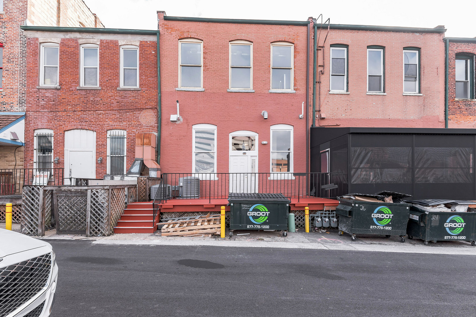 26 N Broadway Property Photo 9