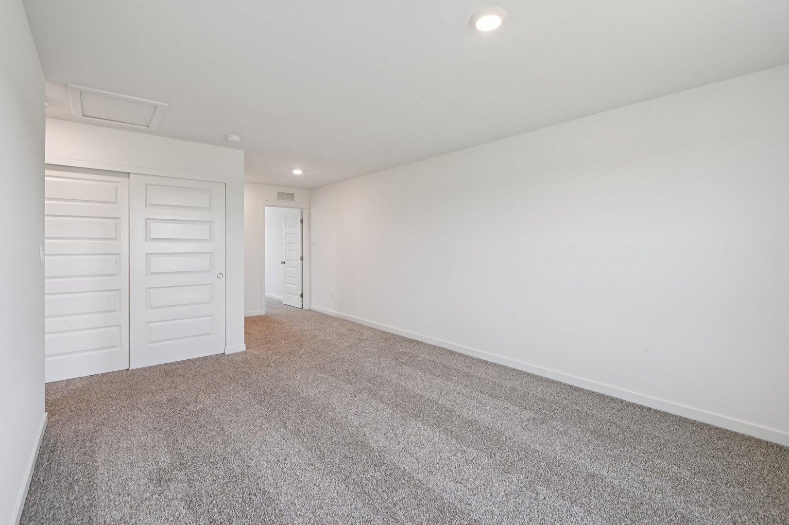 3554 Richardson Circle Property Photo 23