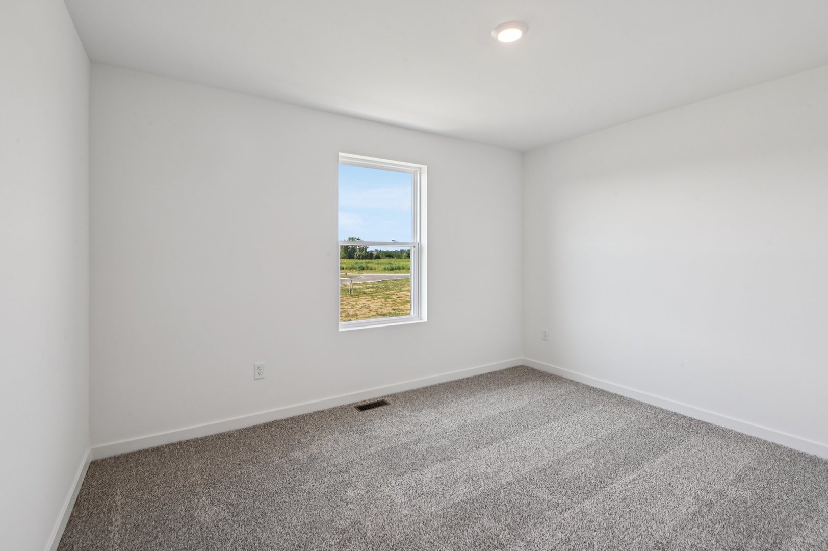 3554 Richardson Circle Property Photo 24