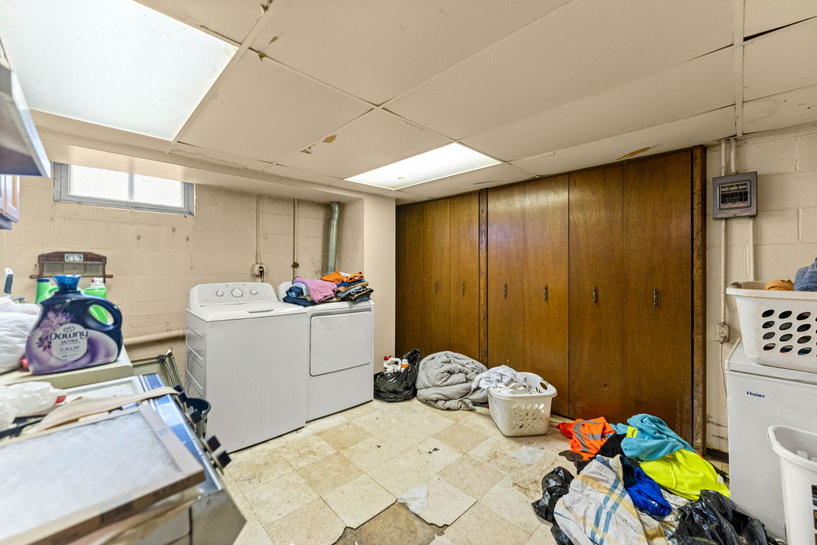 17831 Community Street Property Photo 15
