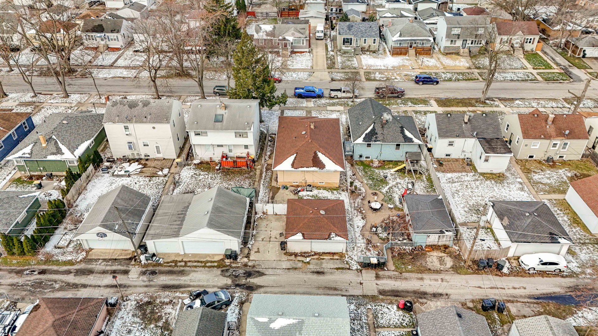17831 Community Street Property Photo 21
