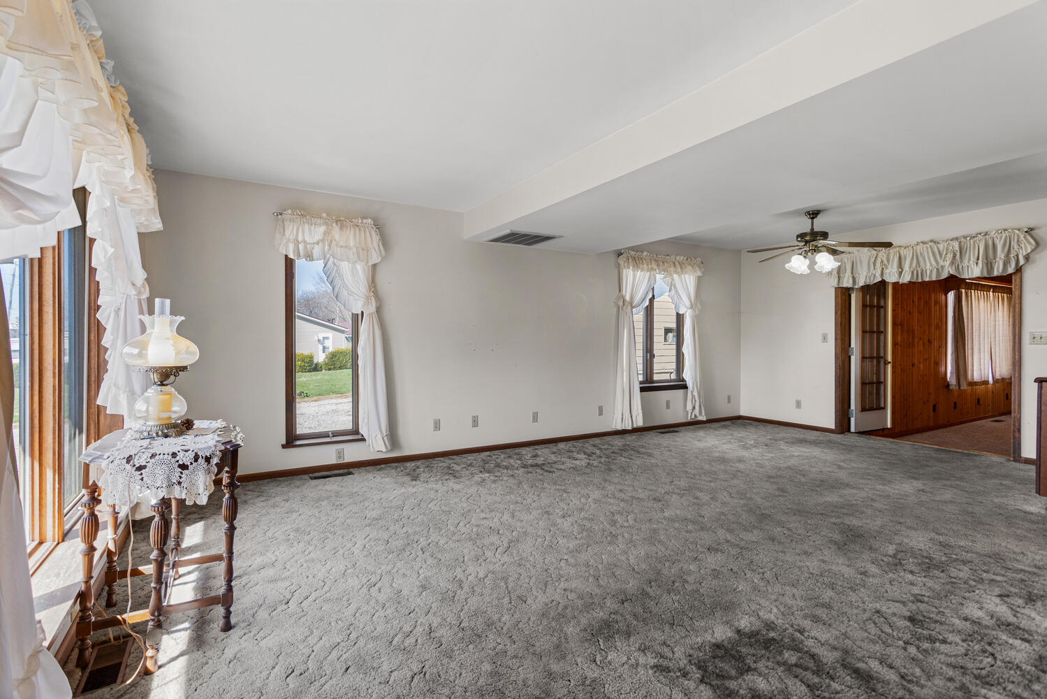 204 W Meade Street Property Photo 10