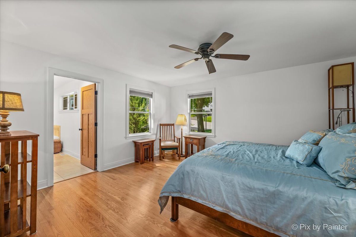 418 Lake Shore Boulevard Property Photo 12