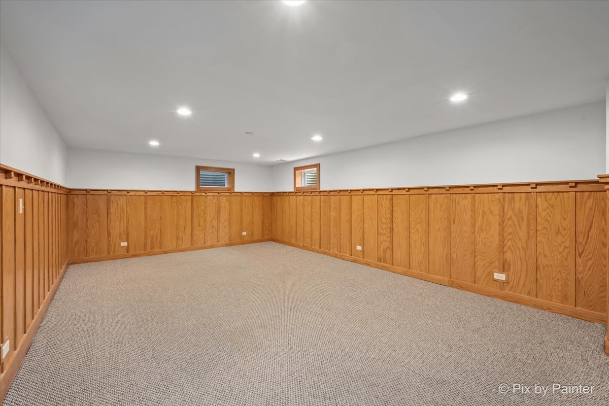 418 Lake Shore Boulevard Property Photo 27