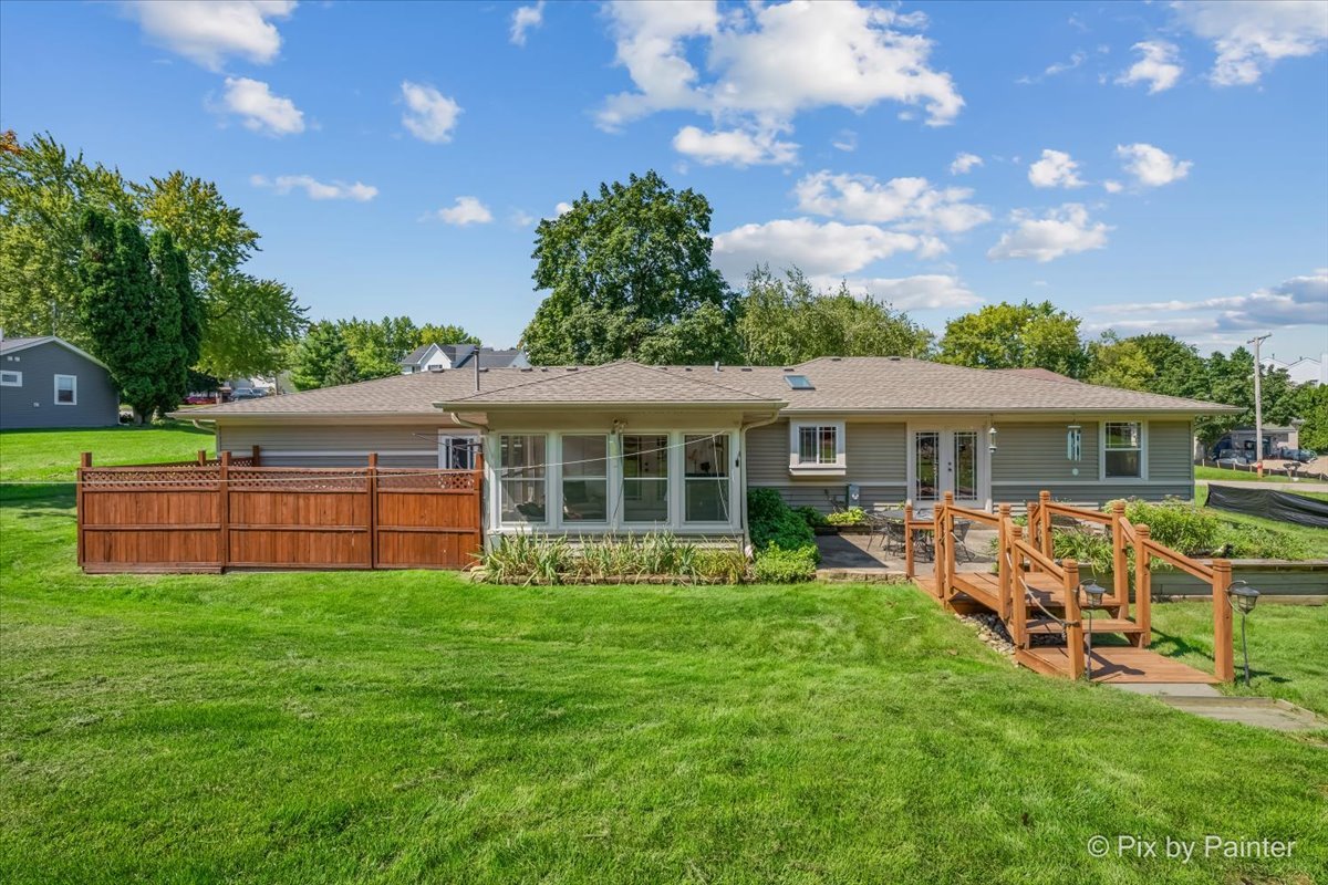 418 Lake Shore Boulevard Property Photo 35