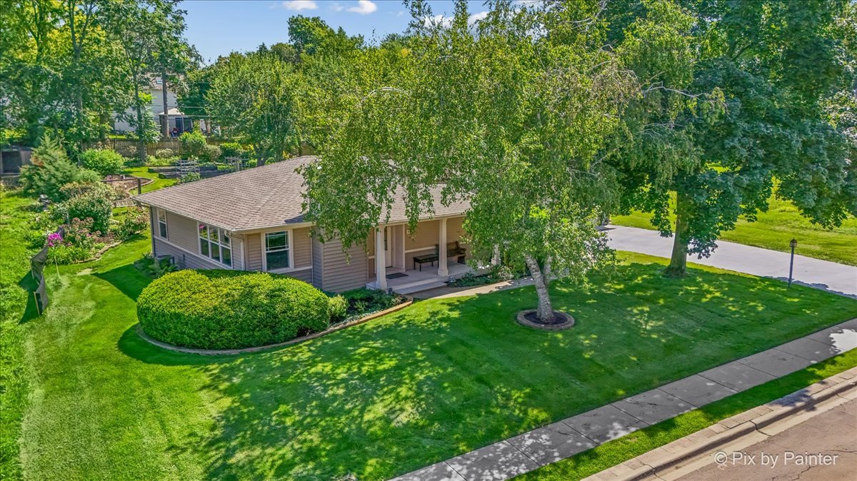418 Lake Shore Boulevard Property Photo 42
