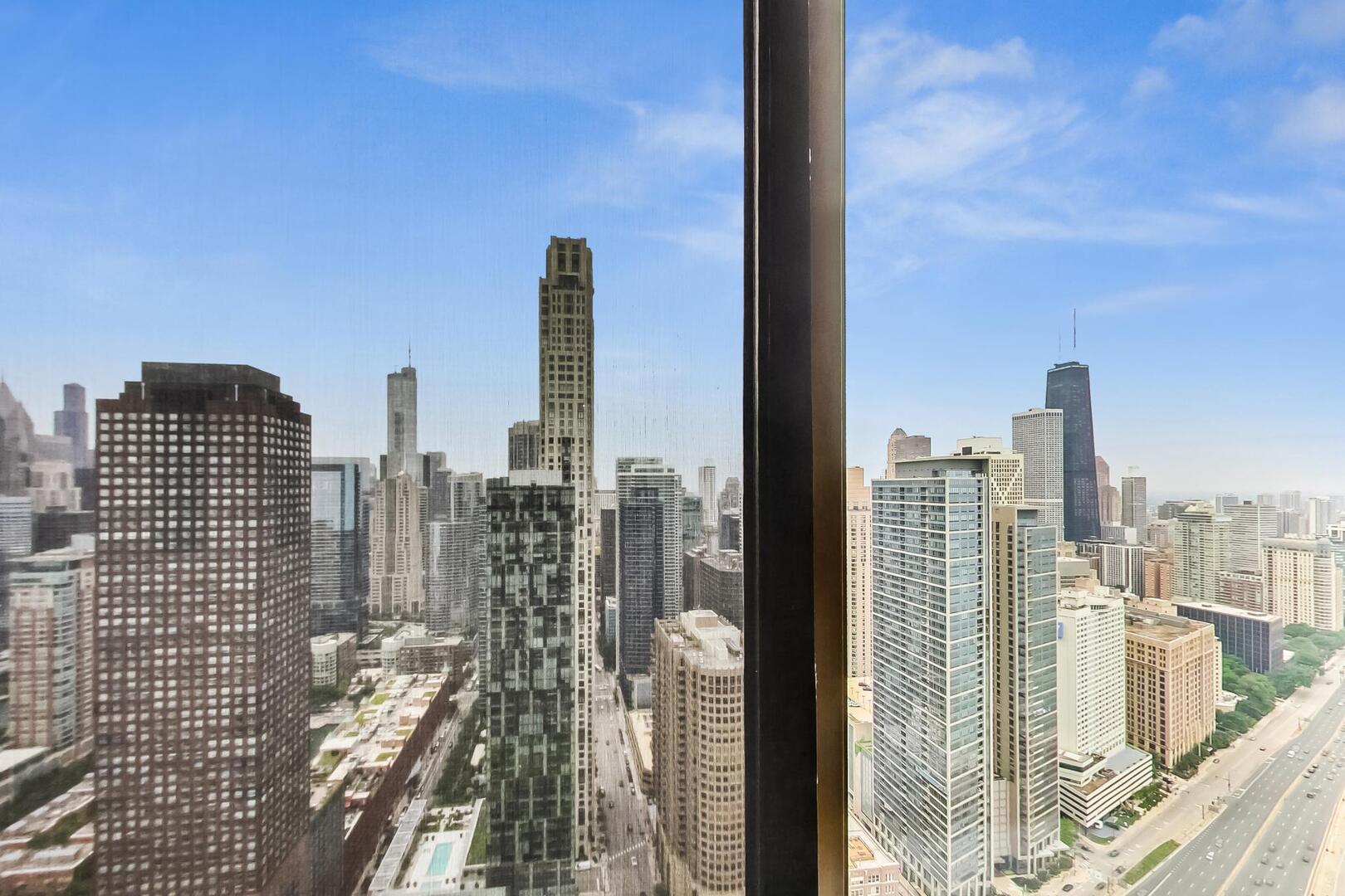 505 N Lake Shore Drive 5302 Property Photo 28