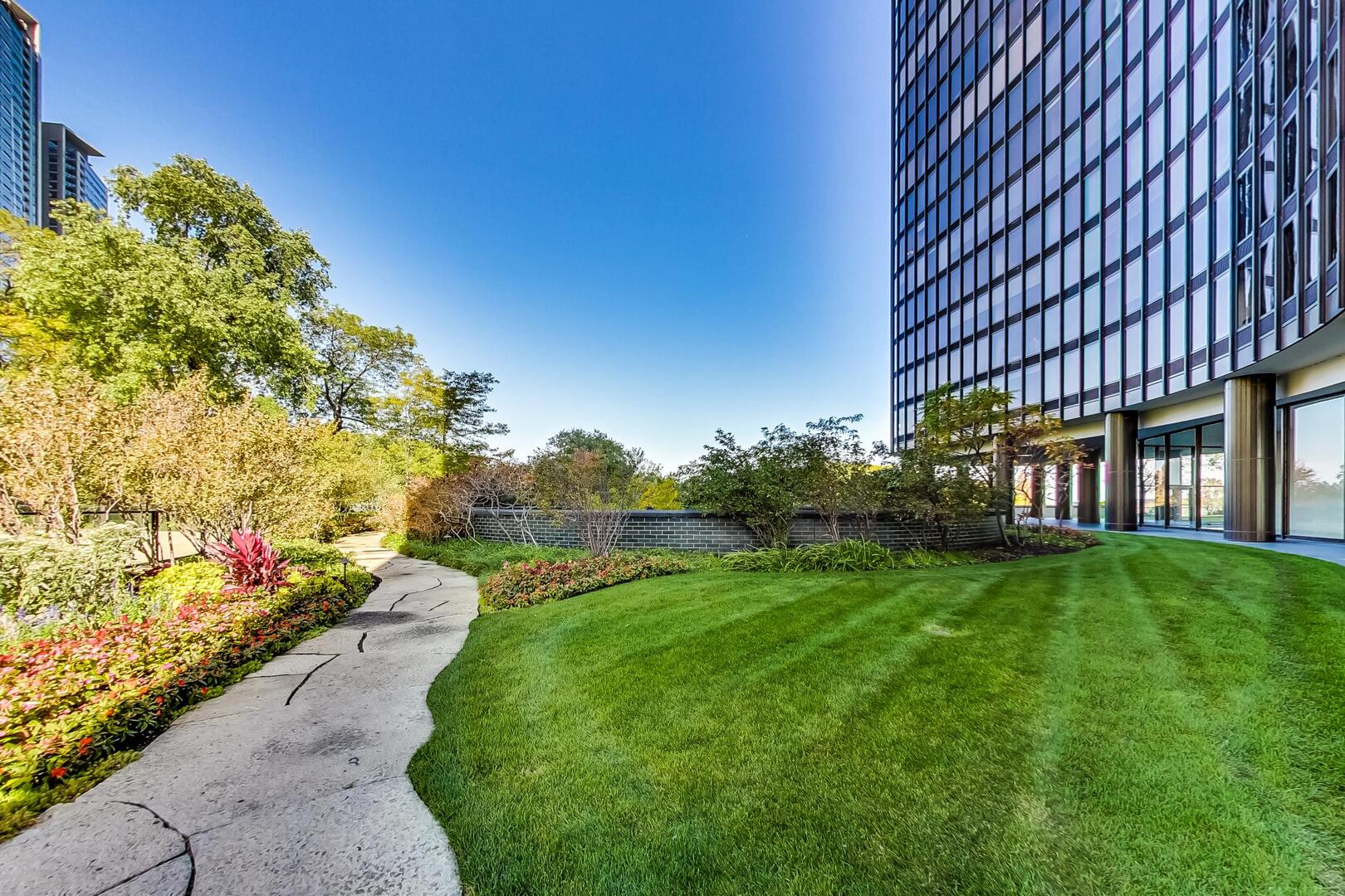 505 N Lake Shore Drive 5302 Property Photo 47