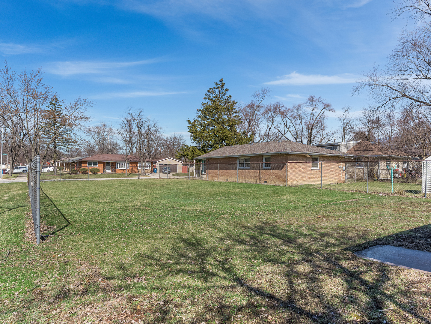 595 Hickory Street Property Photo 15