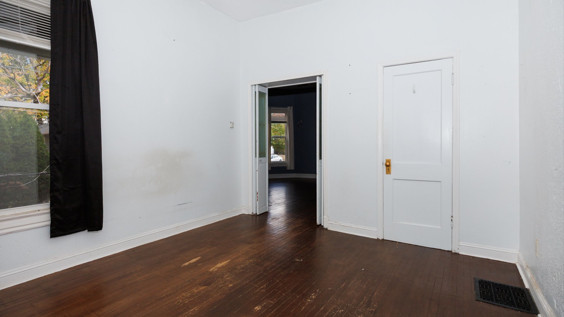 802 S Madison Street Property Photo 14