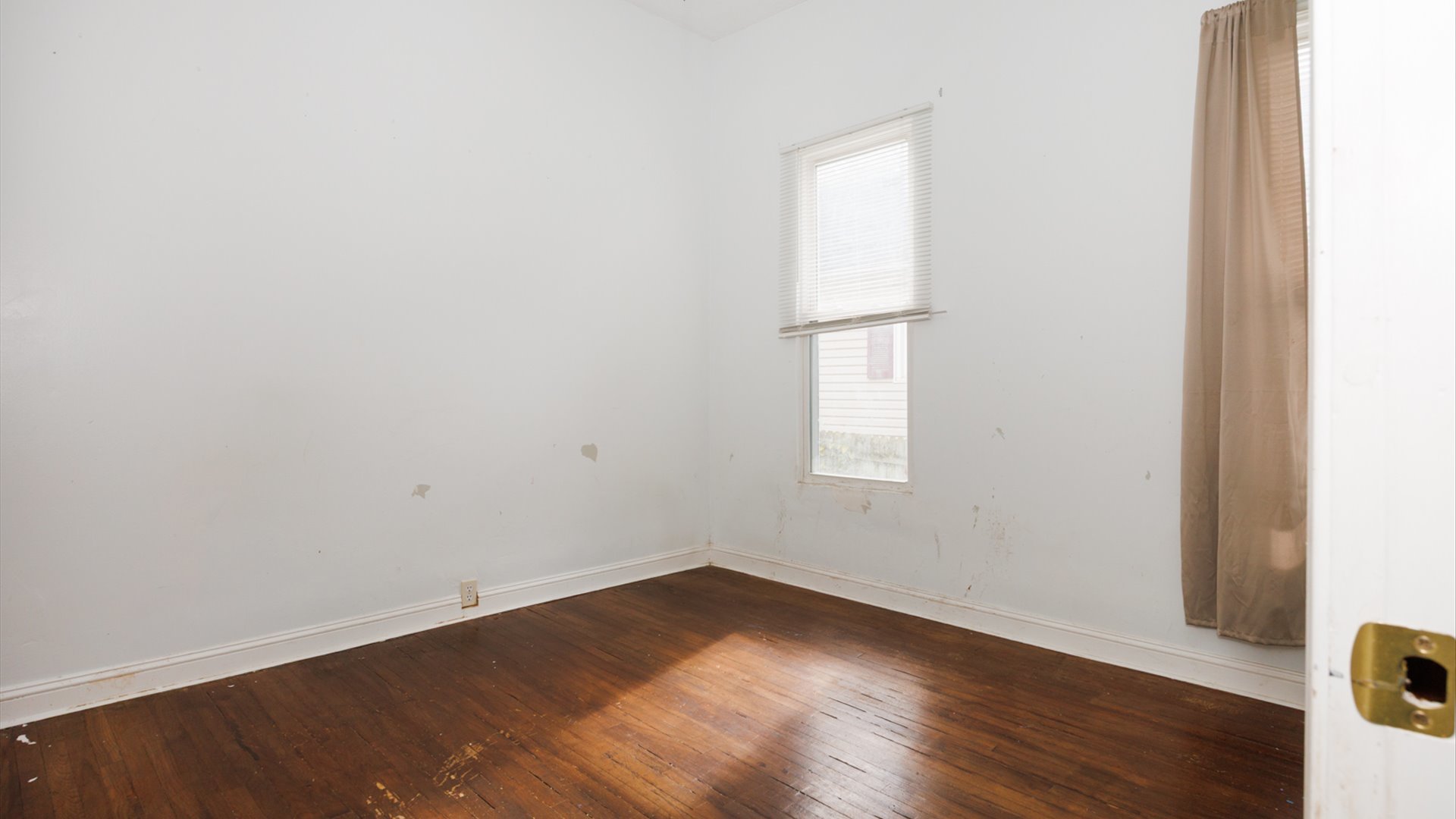 802 S Madison Street Property Photo 19