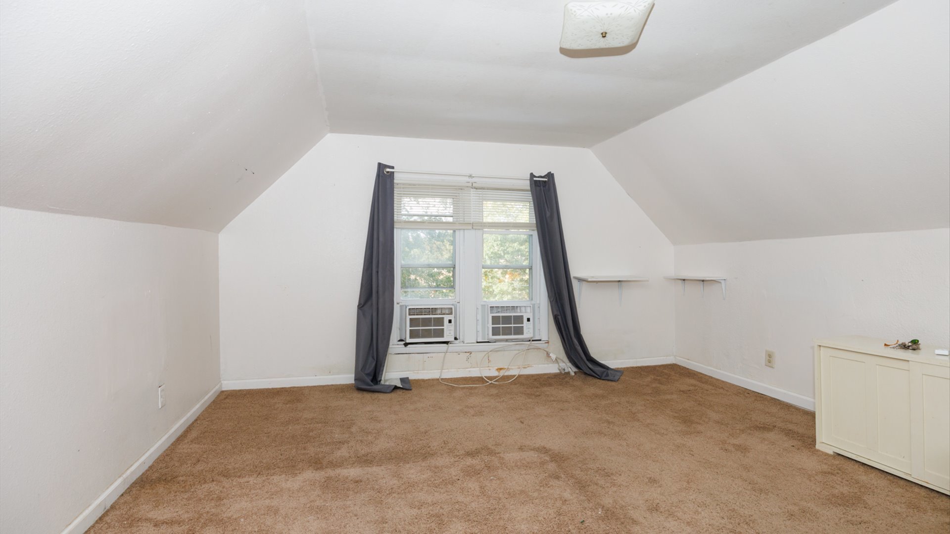 802 S Madison Street Property Photo 26