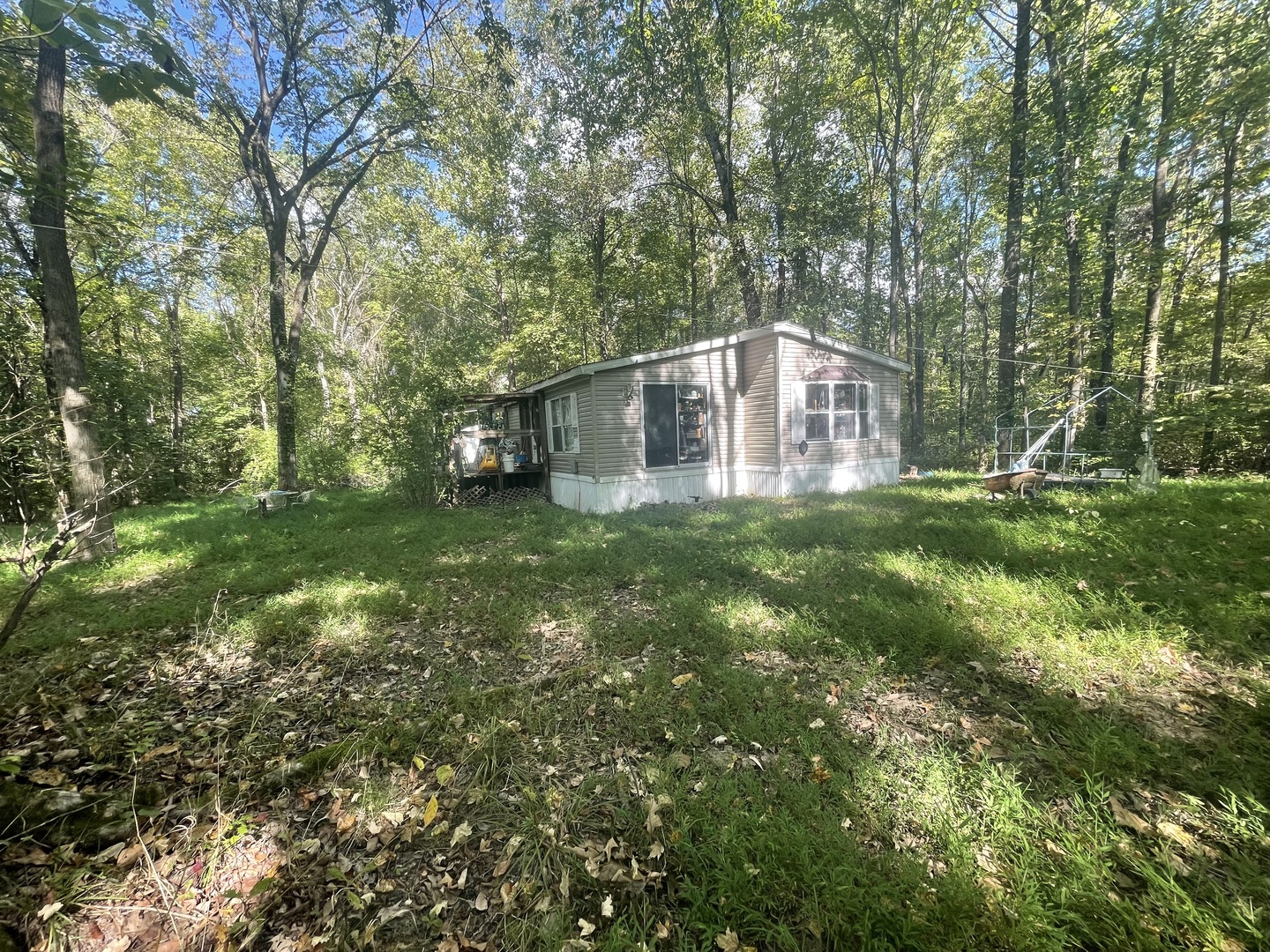 121 Lee Lane Property Photo 3