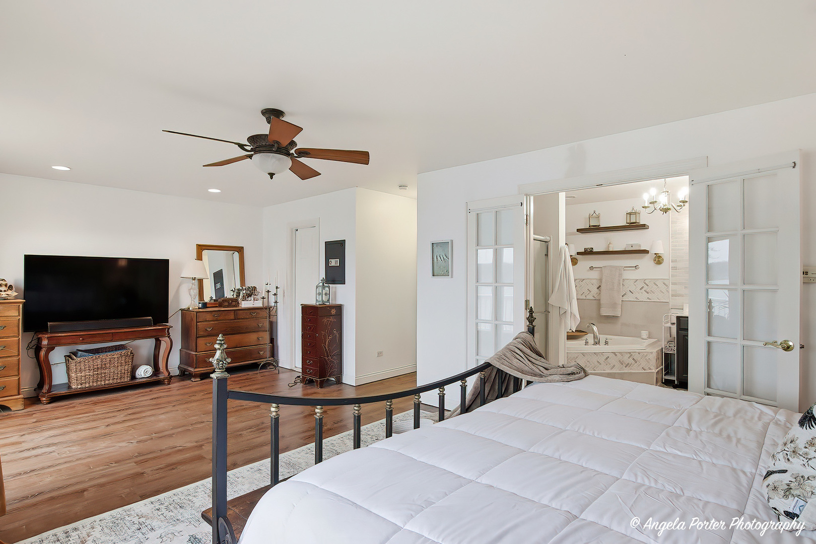 3704 W Lake Shore Drive Property Photo 32