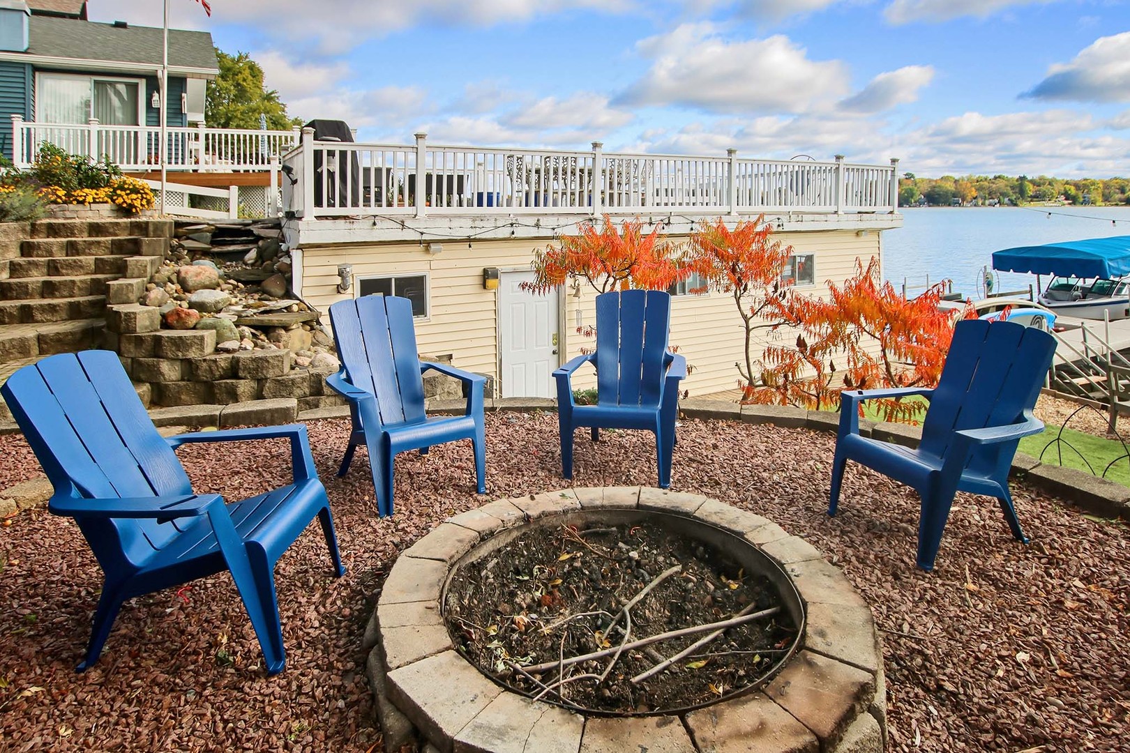 3704 W Lake Shore Drive Property Photo 44