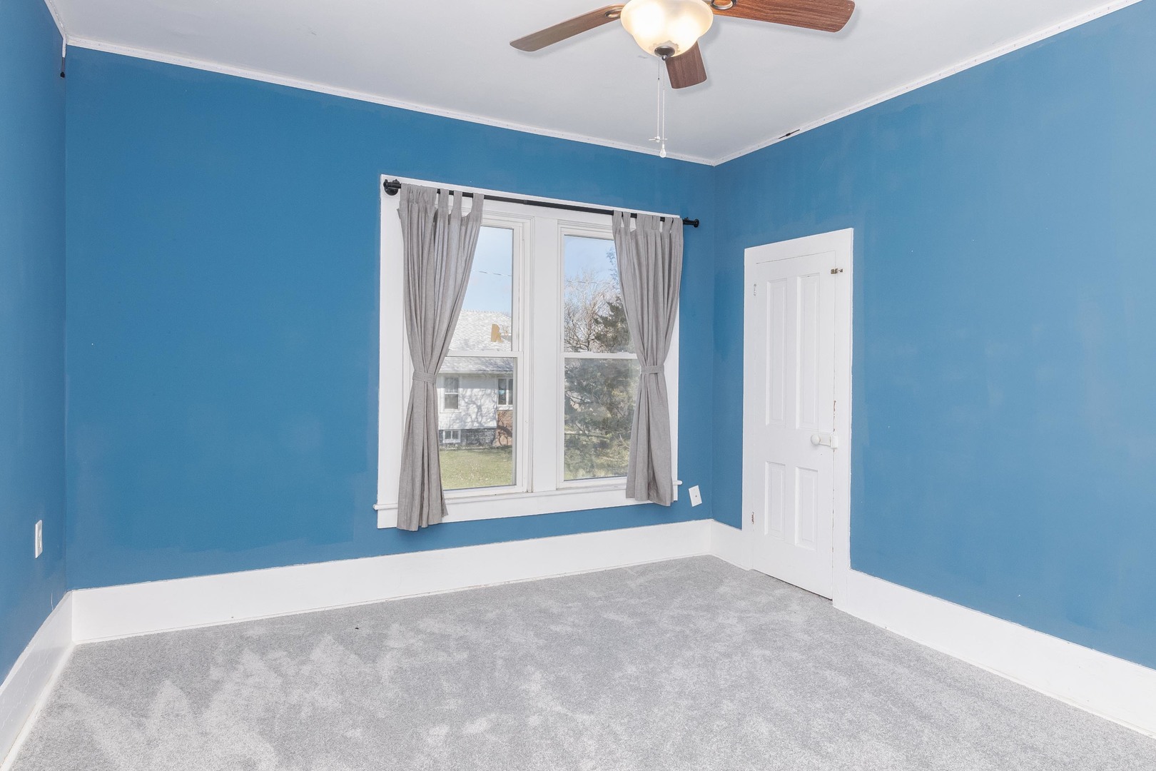 26 Lafayette Street Property Photo 37
