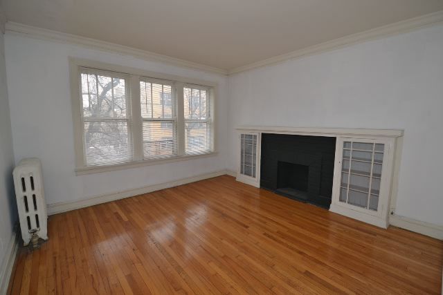 1917 W Winnemac Avenue 2 Property Photo 7