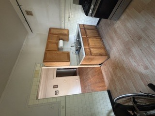 1235 W Foster Avenue Property Photo 2