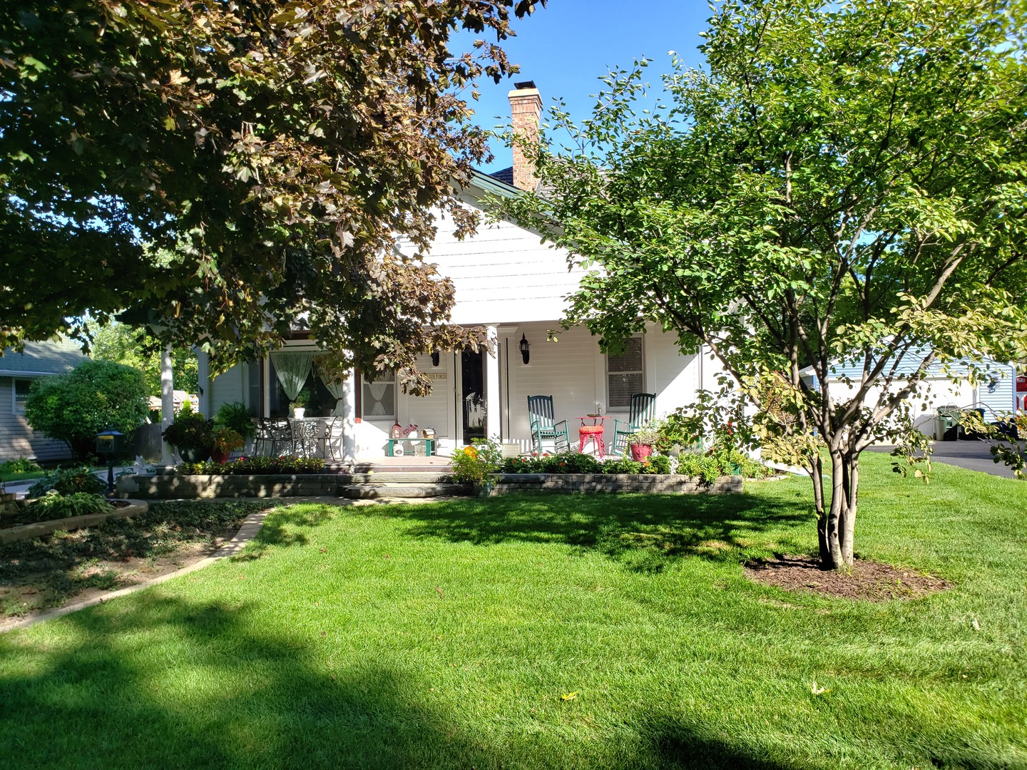 145 S Hickory Street Property Photo 1