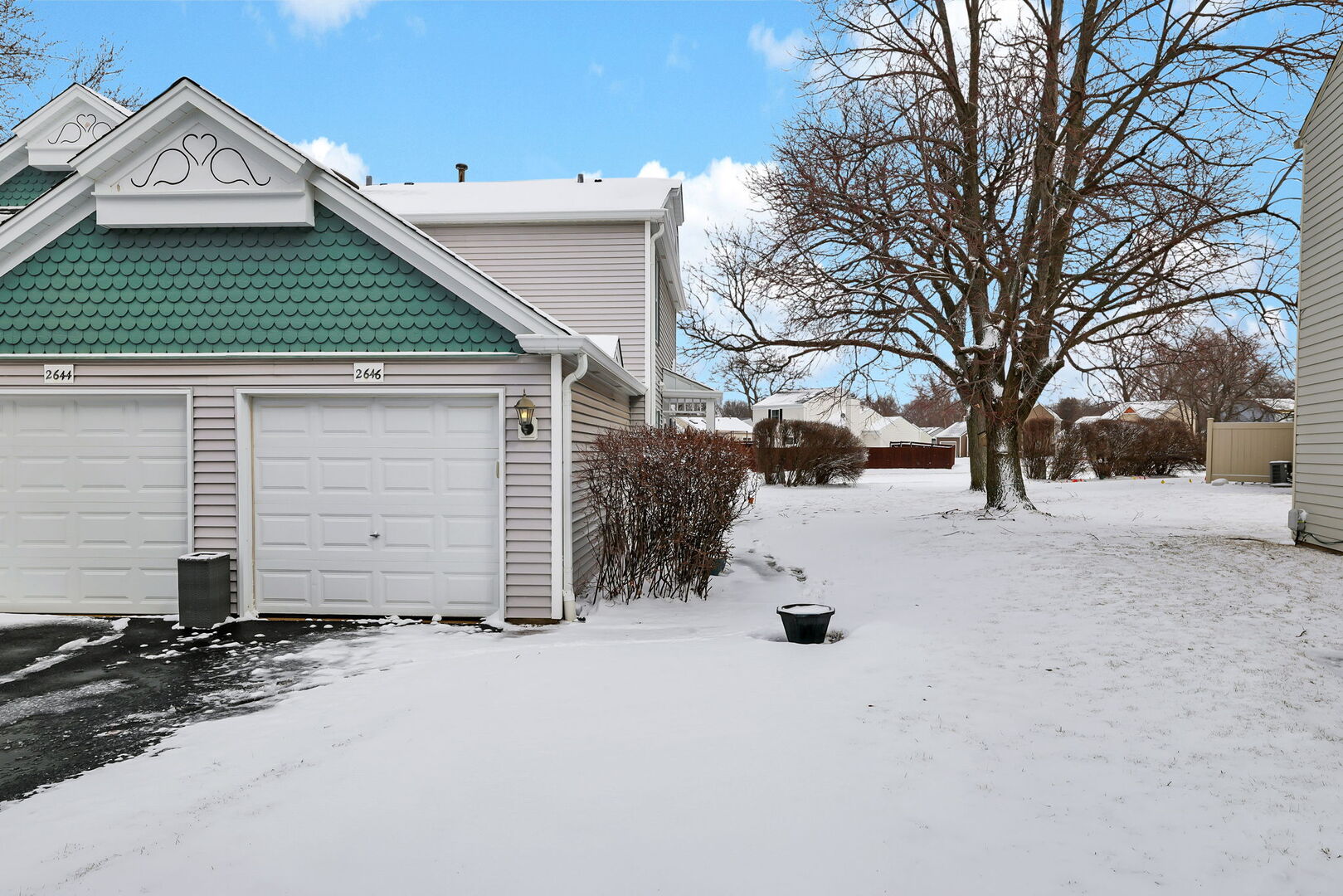 2646 Country Oaks Court Property Photo 1