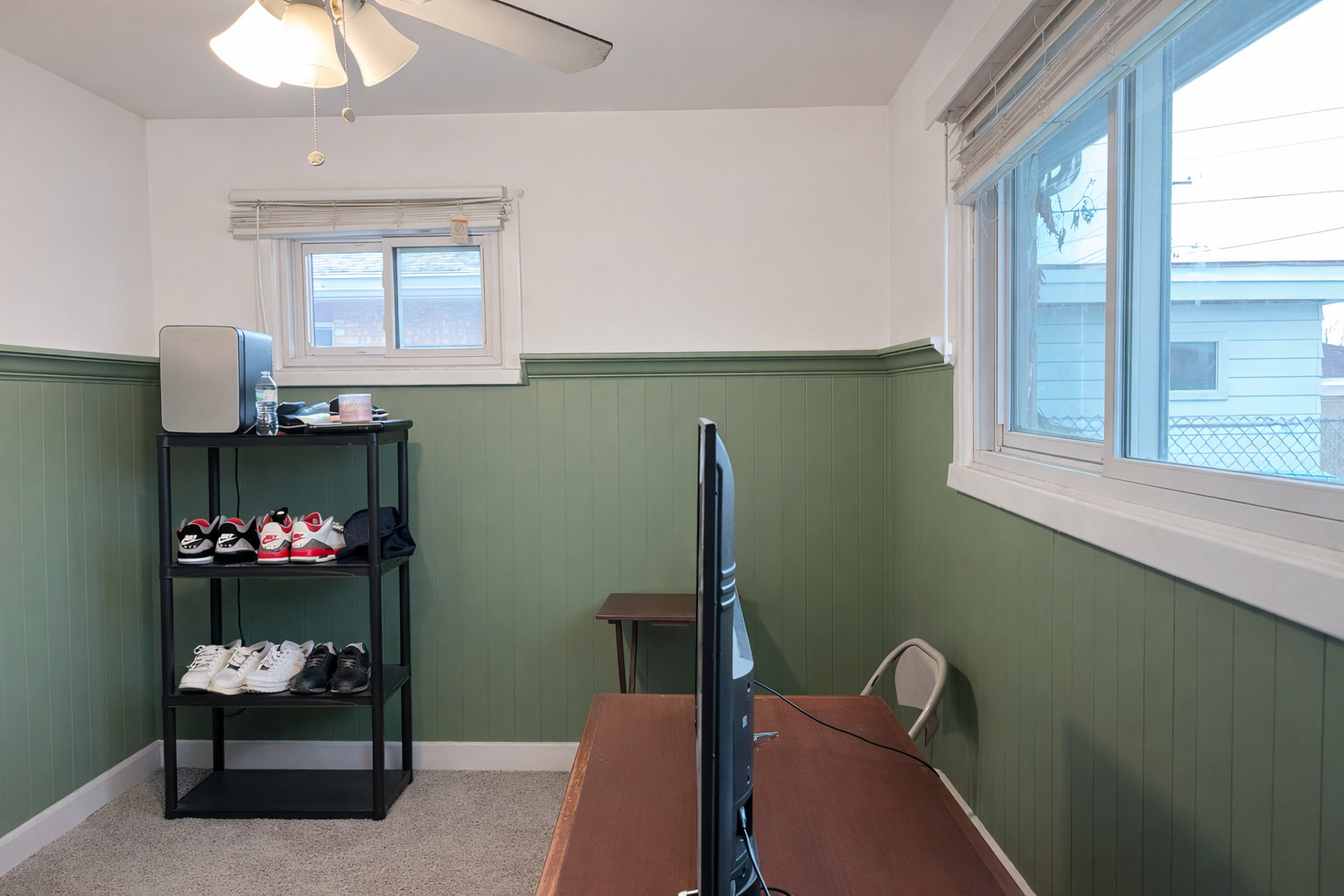 1377 Greenbay Avenue Property Photo 11