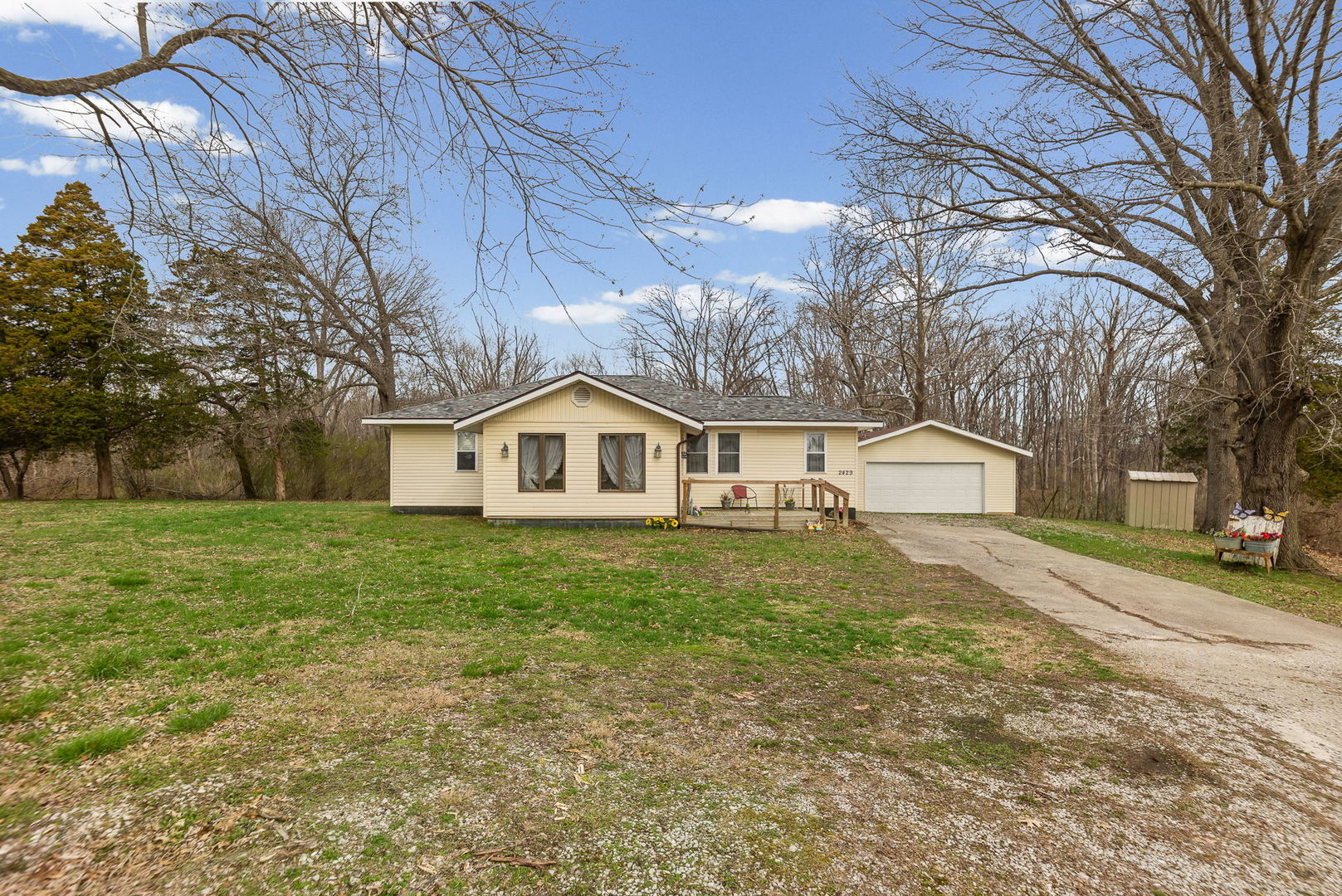 2429 Overbeck Lane Property Photo 1