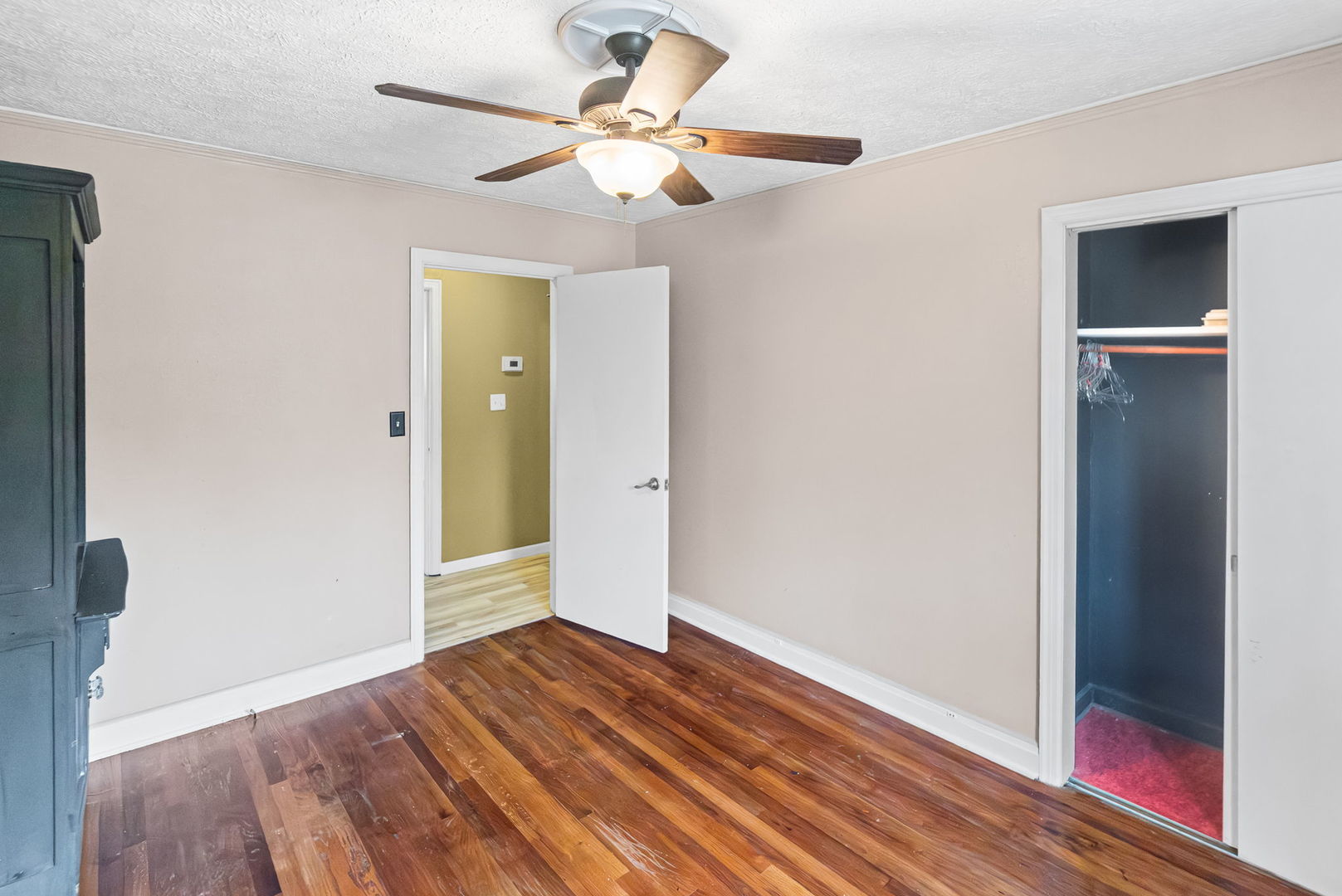 2429 Overbeck Lane Property Photo 32