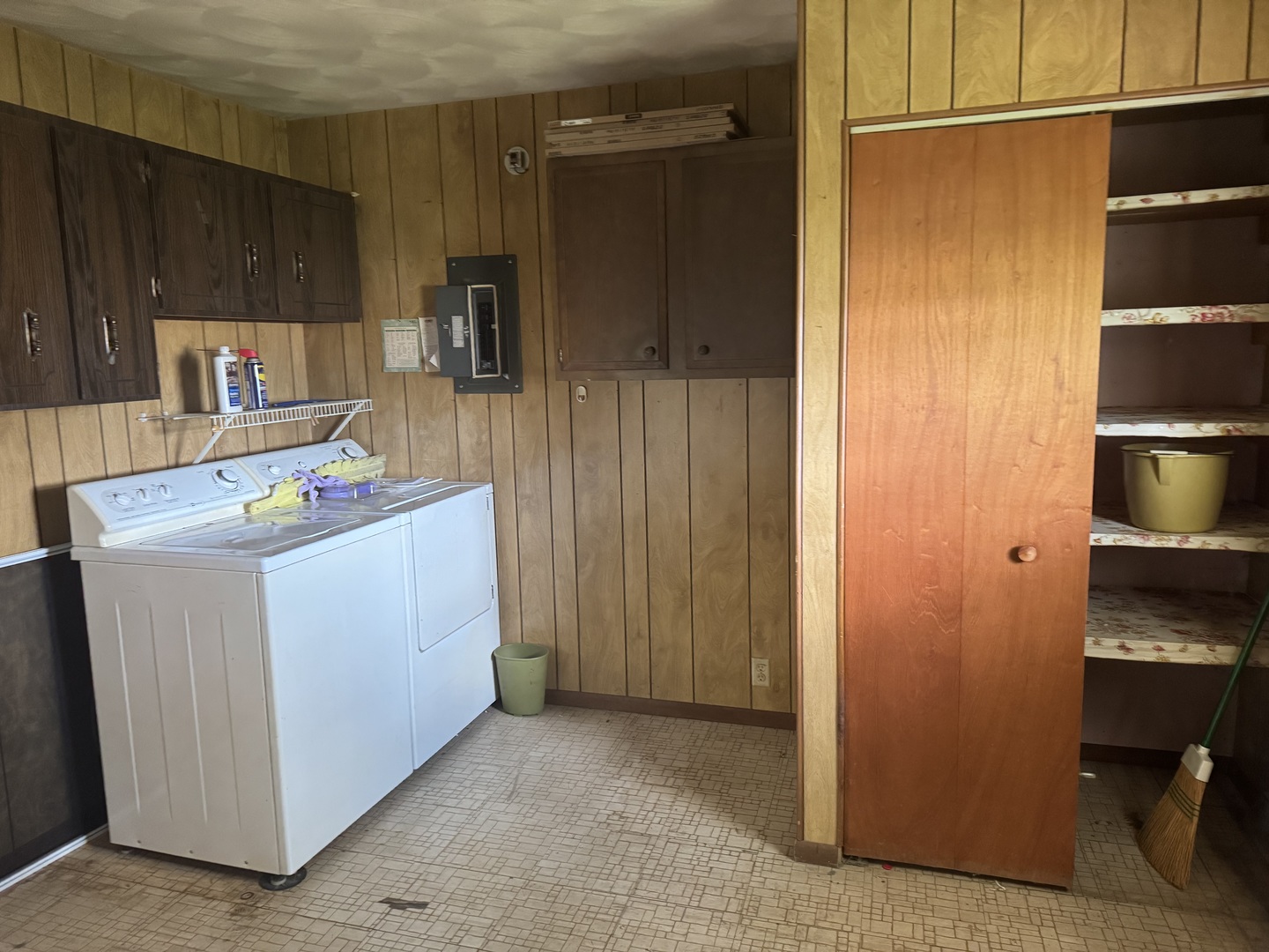 100 Hazelwood Drive Property Photo 19