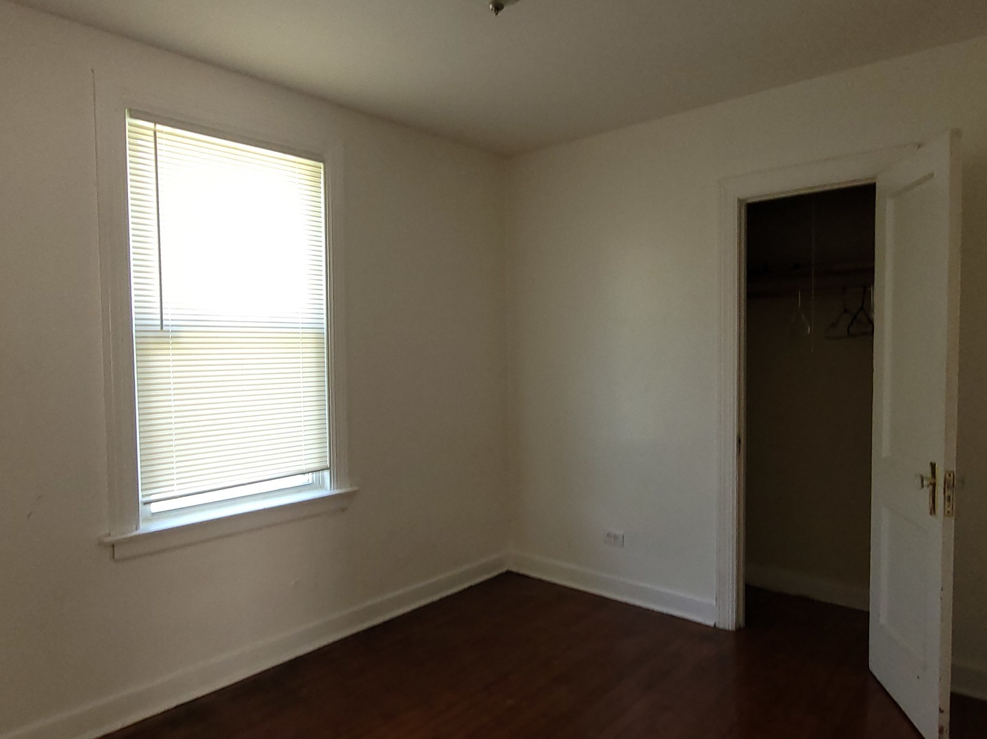 11720 S Wentworth Avenue Property Photo 6