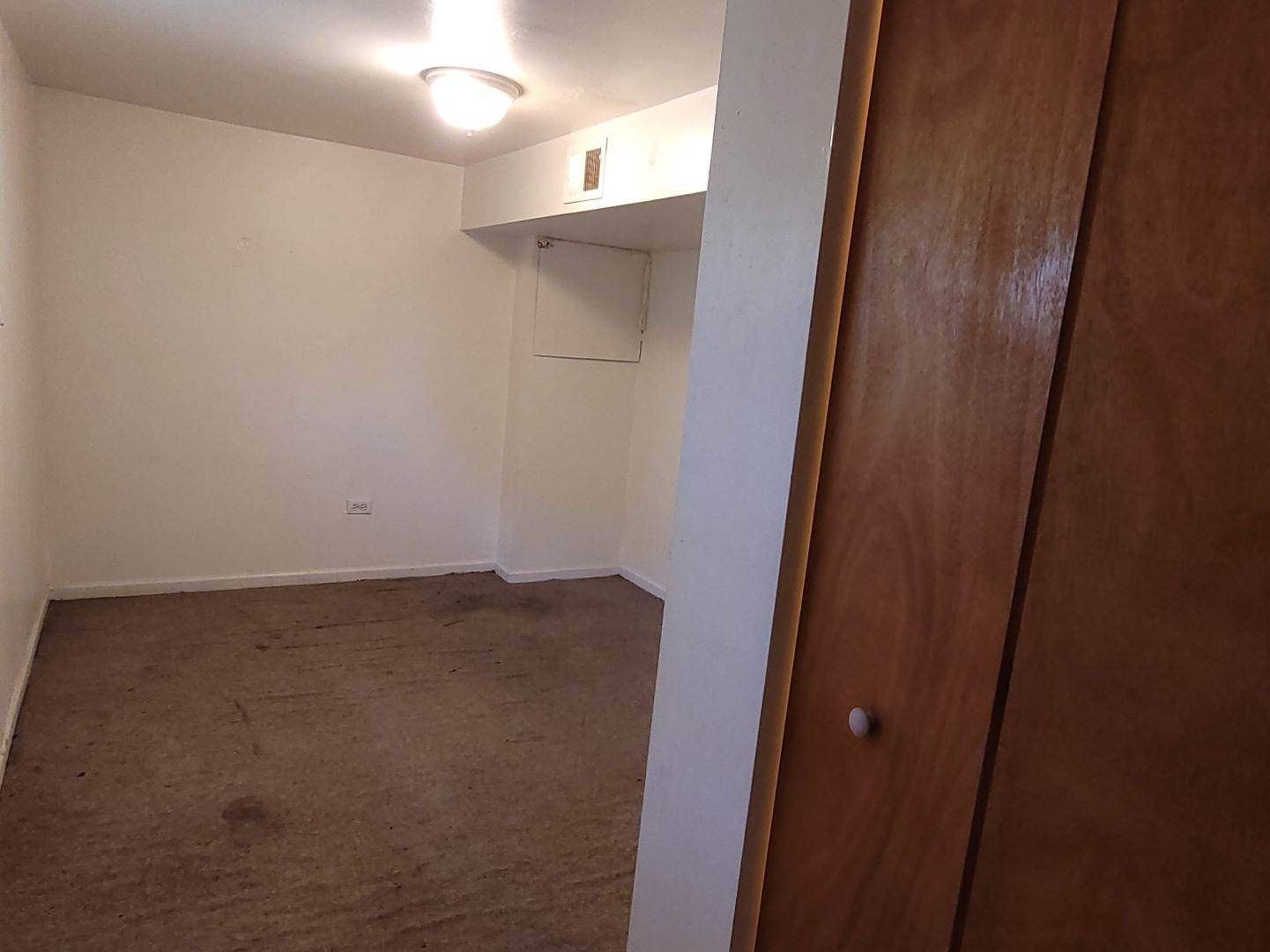 11720 S Wentworth Avenue Property Photo 7