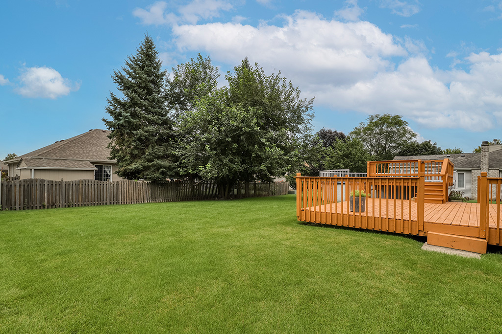 611 Flambeau Court Property Photo 23