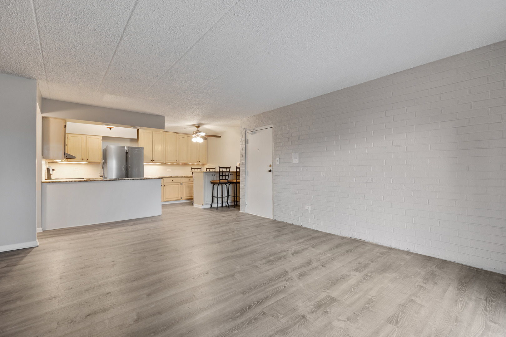 433 Cavalier Court 101a Property Photo 5