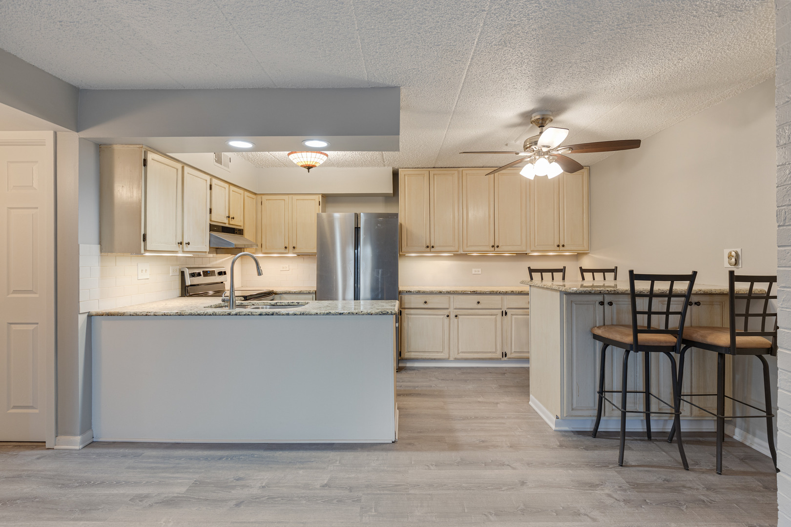 433 Cavalier Court 101a Property Photo 7