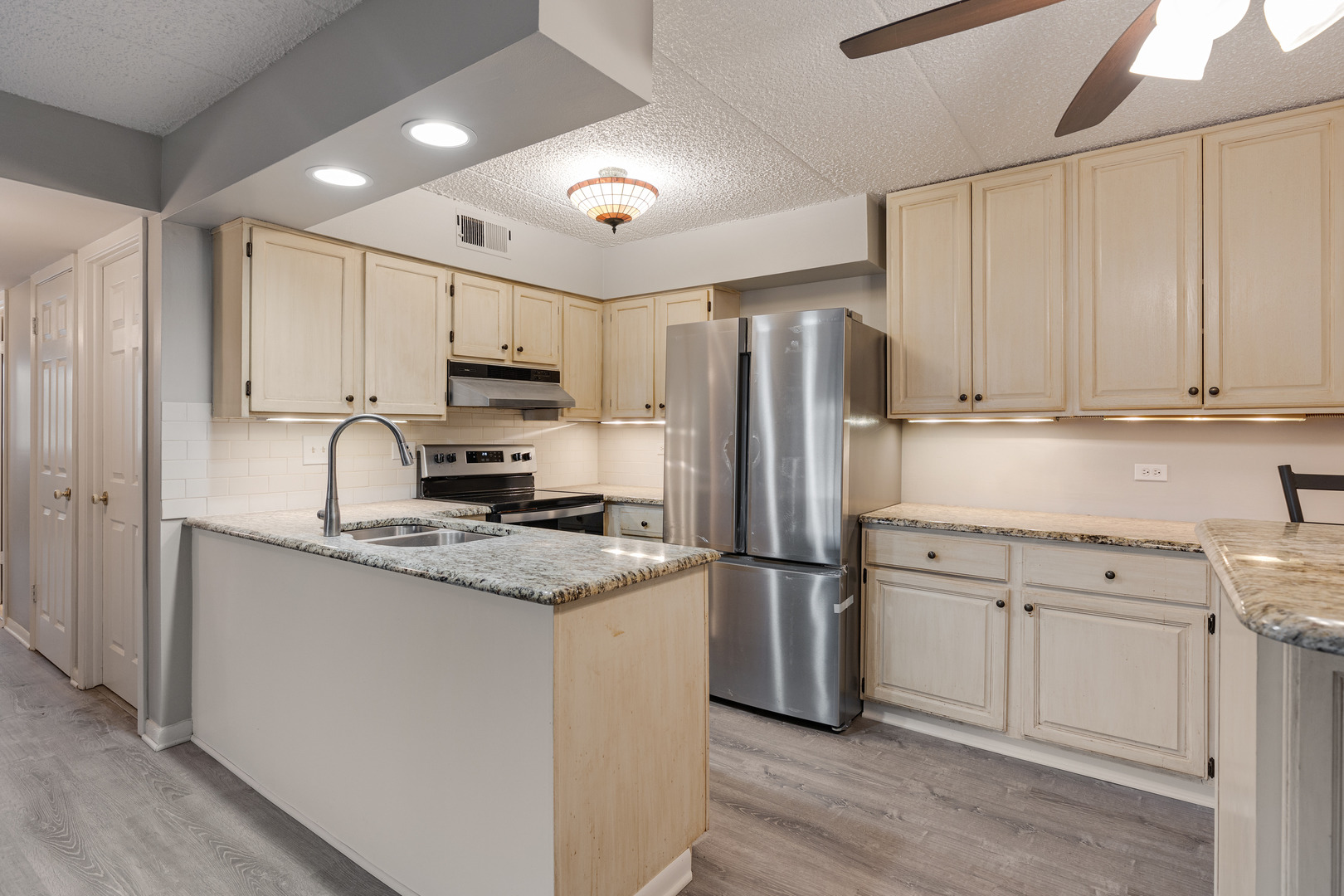 433 Cavalier Court 101a Property Photo 10