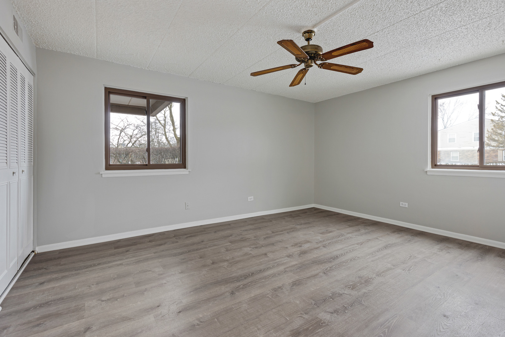 433 Cavalier Court 101a Property Photo 11