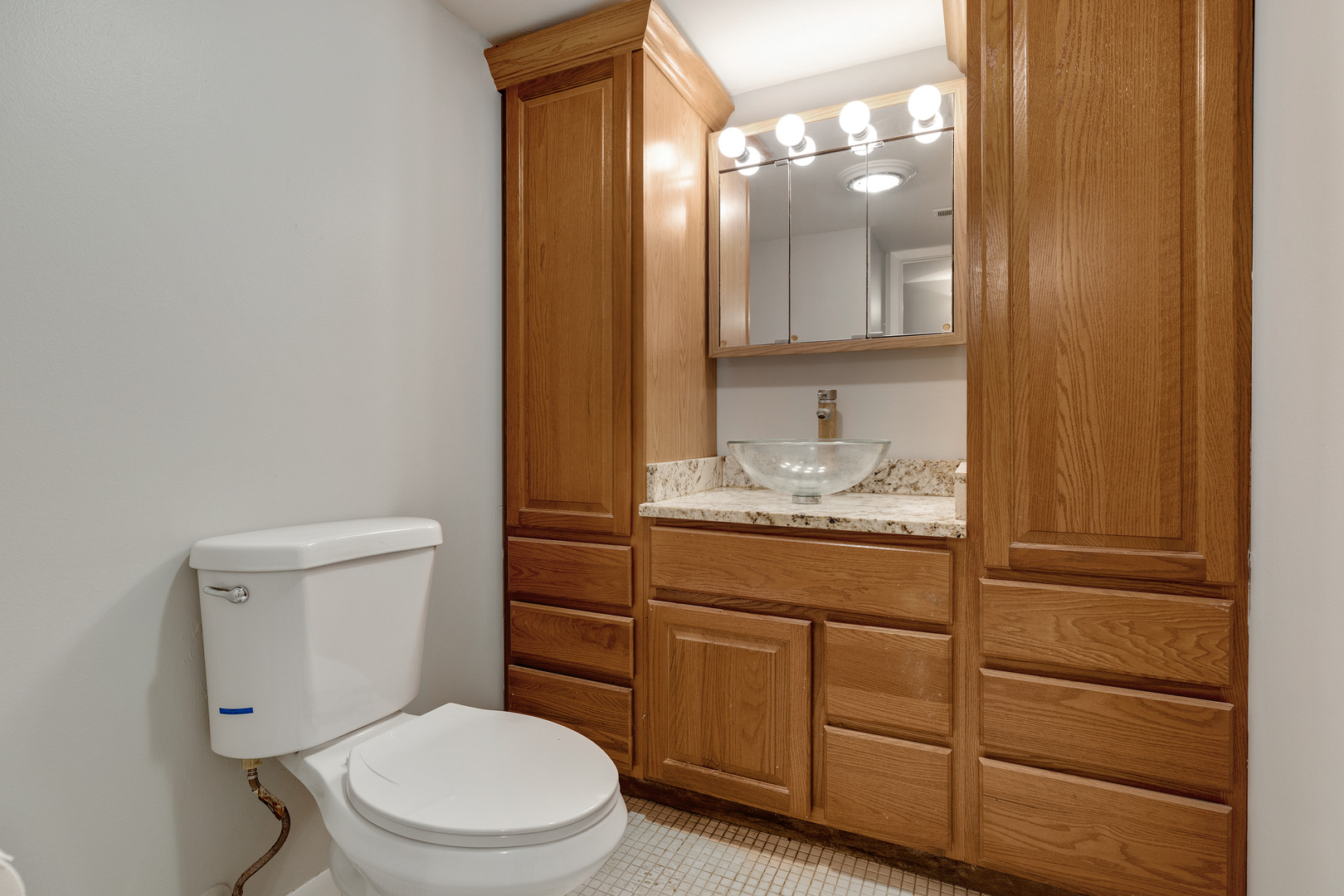 433 Cavalier Court 101a Property Photo 12