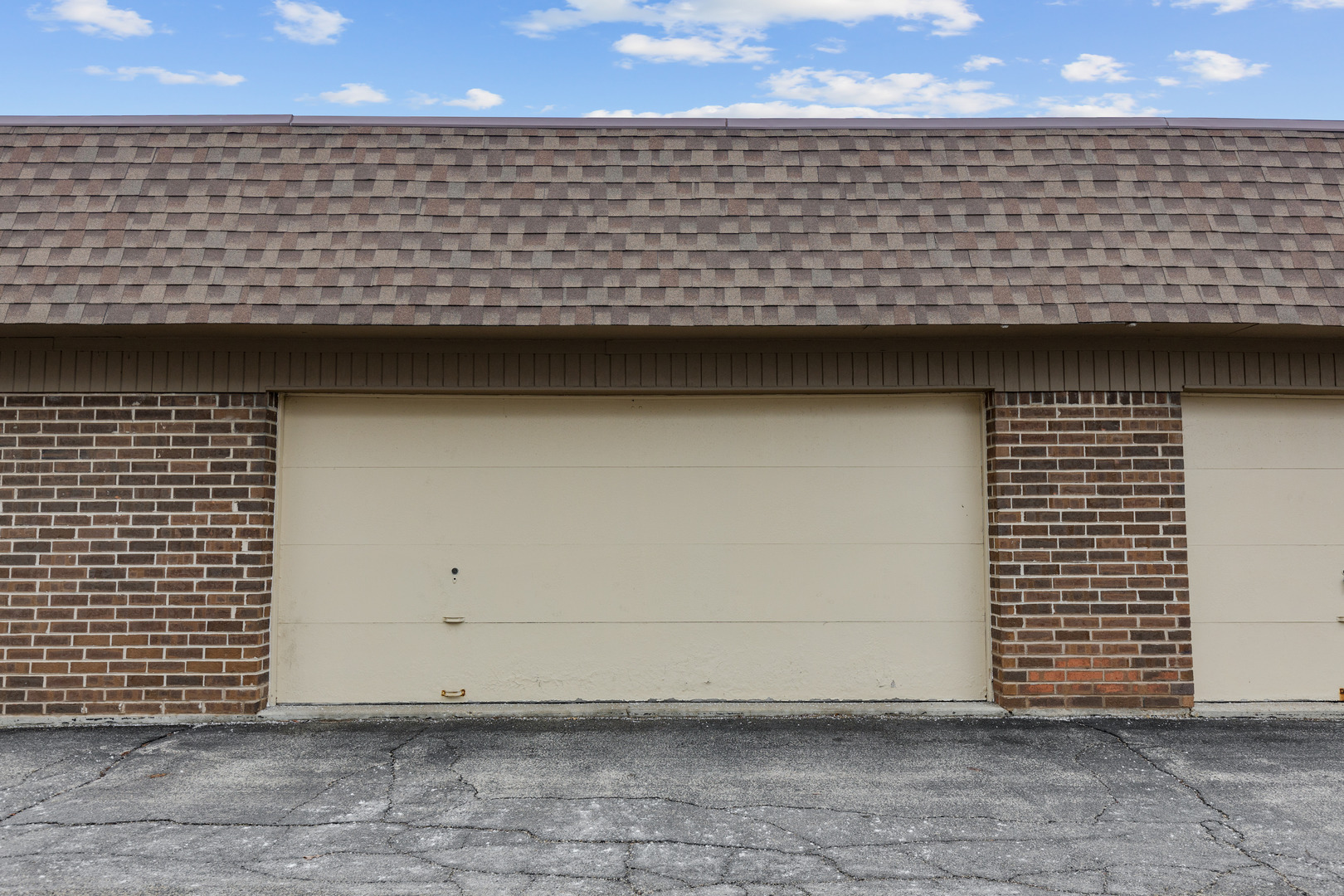 433 Cavalier Court 101a Property Photo 36