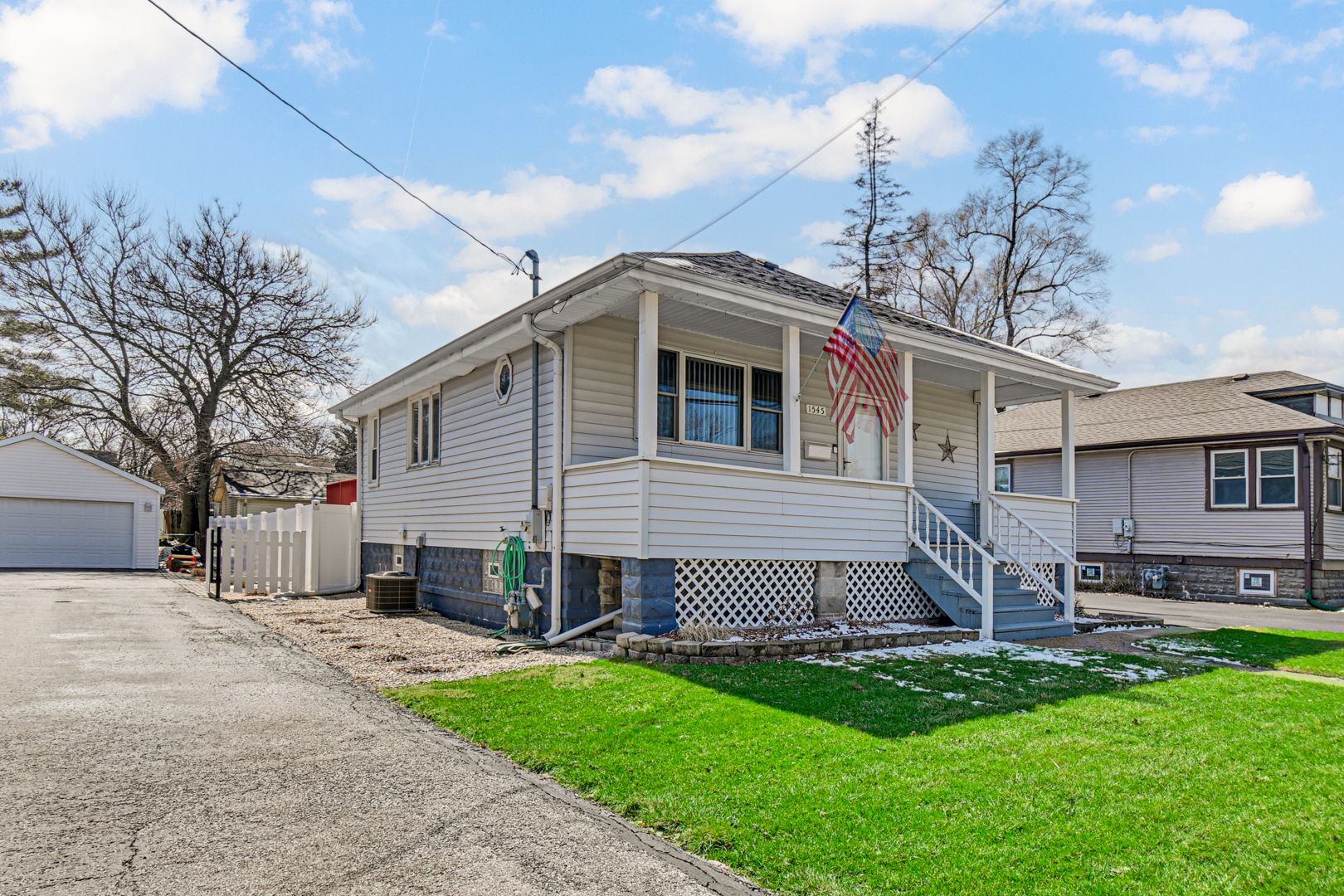 1545 Ridge Road Property Photo 4