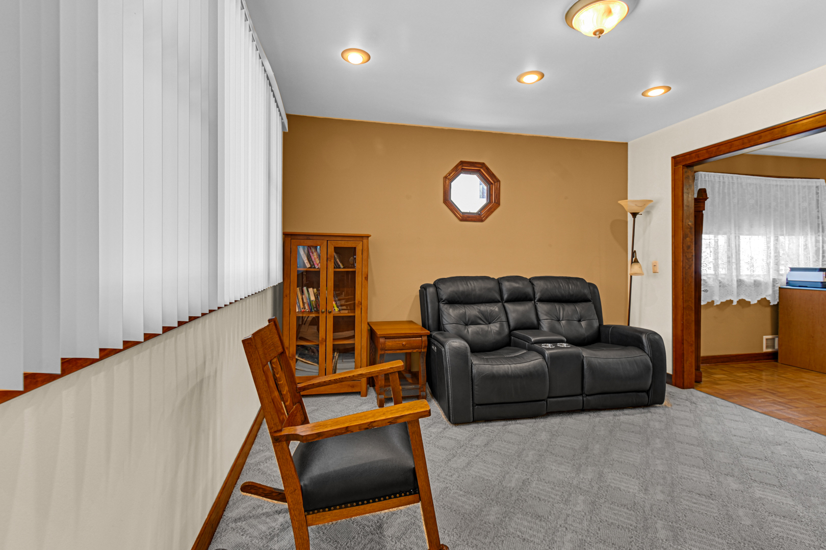 1545 Ridge Road Property Photo 7