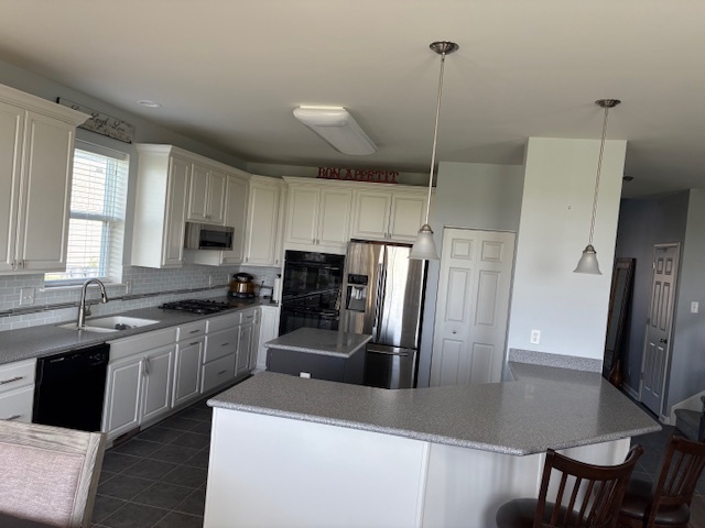 812 Caulfield Point Property Photo 6
