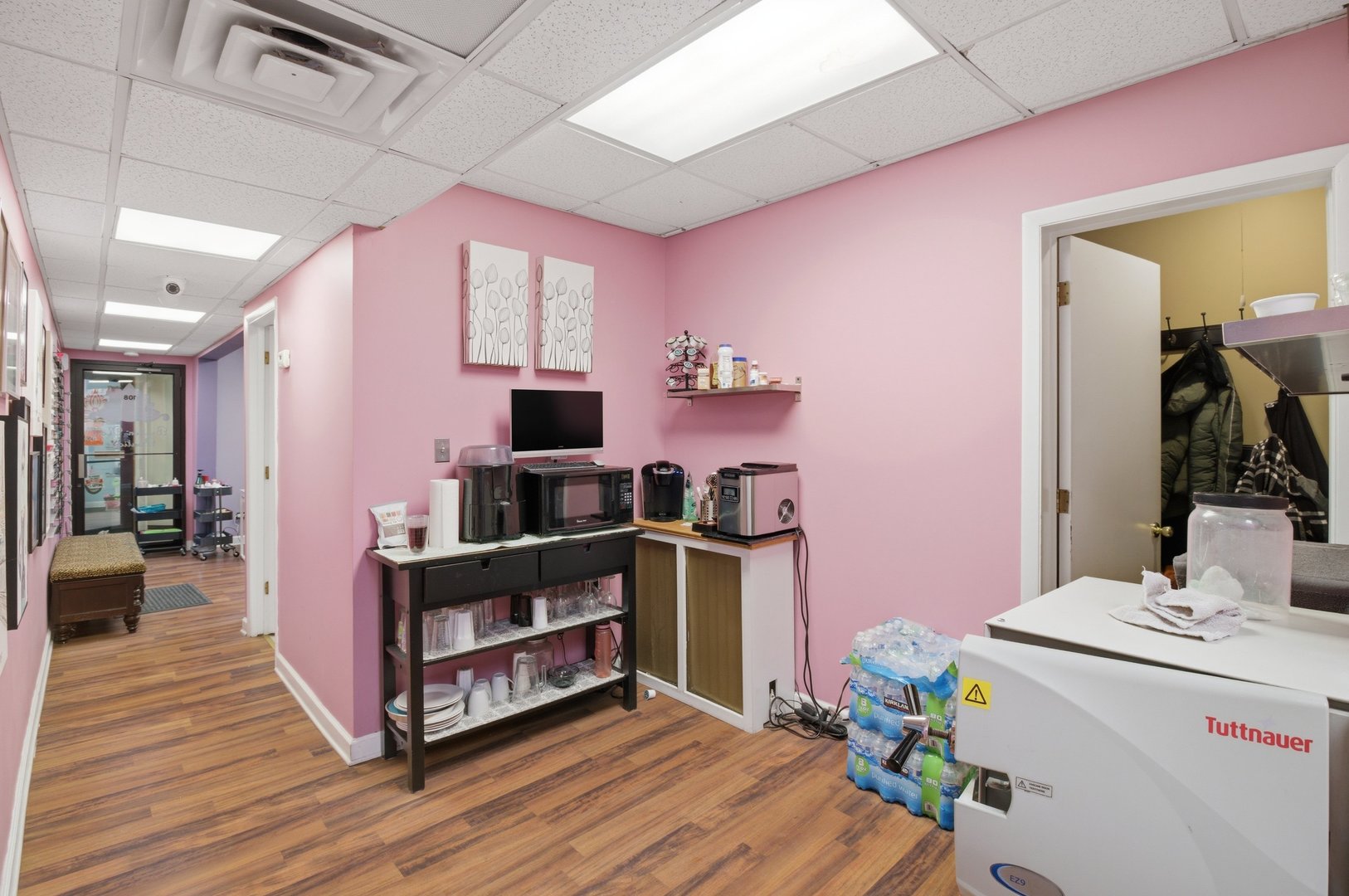 108 W Burlington Avenue 2 Property Photo 7