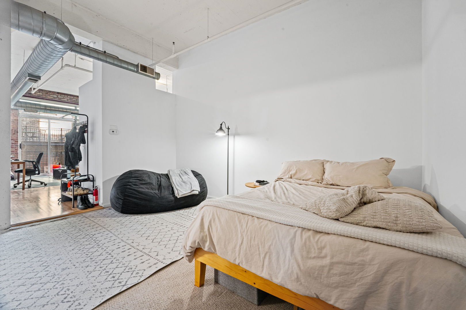 1528 S Wabash Avenue 304 Property Photo 8