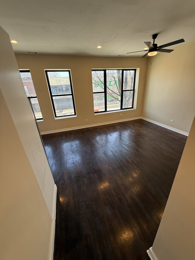 4606 S Ashland Avenue Property Photo 5