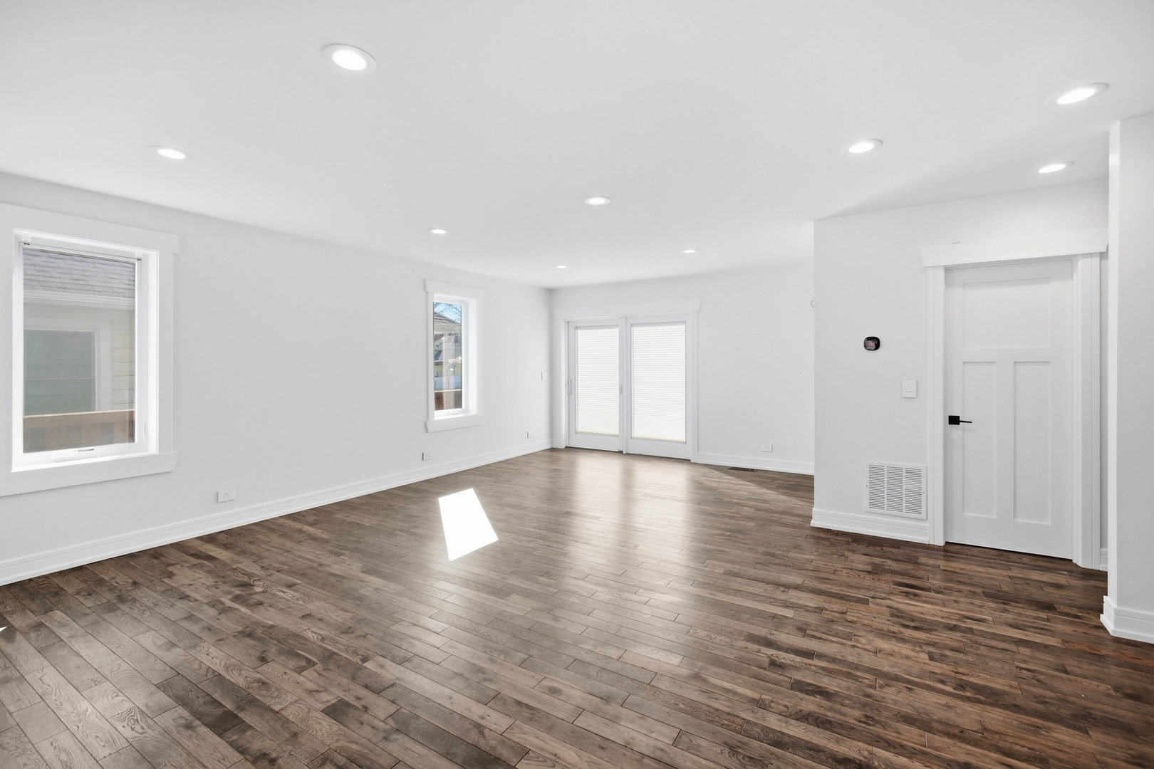 1020 Hill Avenue Property Photo 4