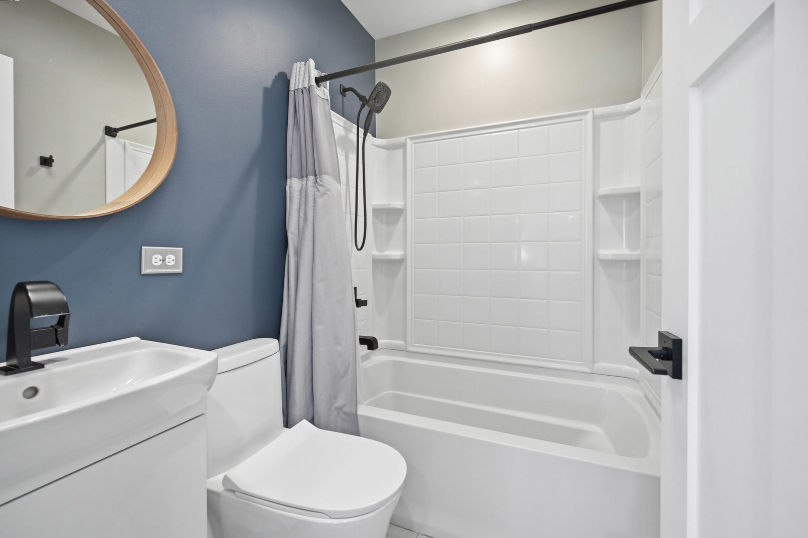 1020 Hill Avenue Property Photo 8