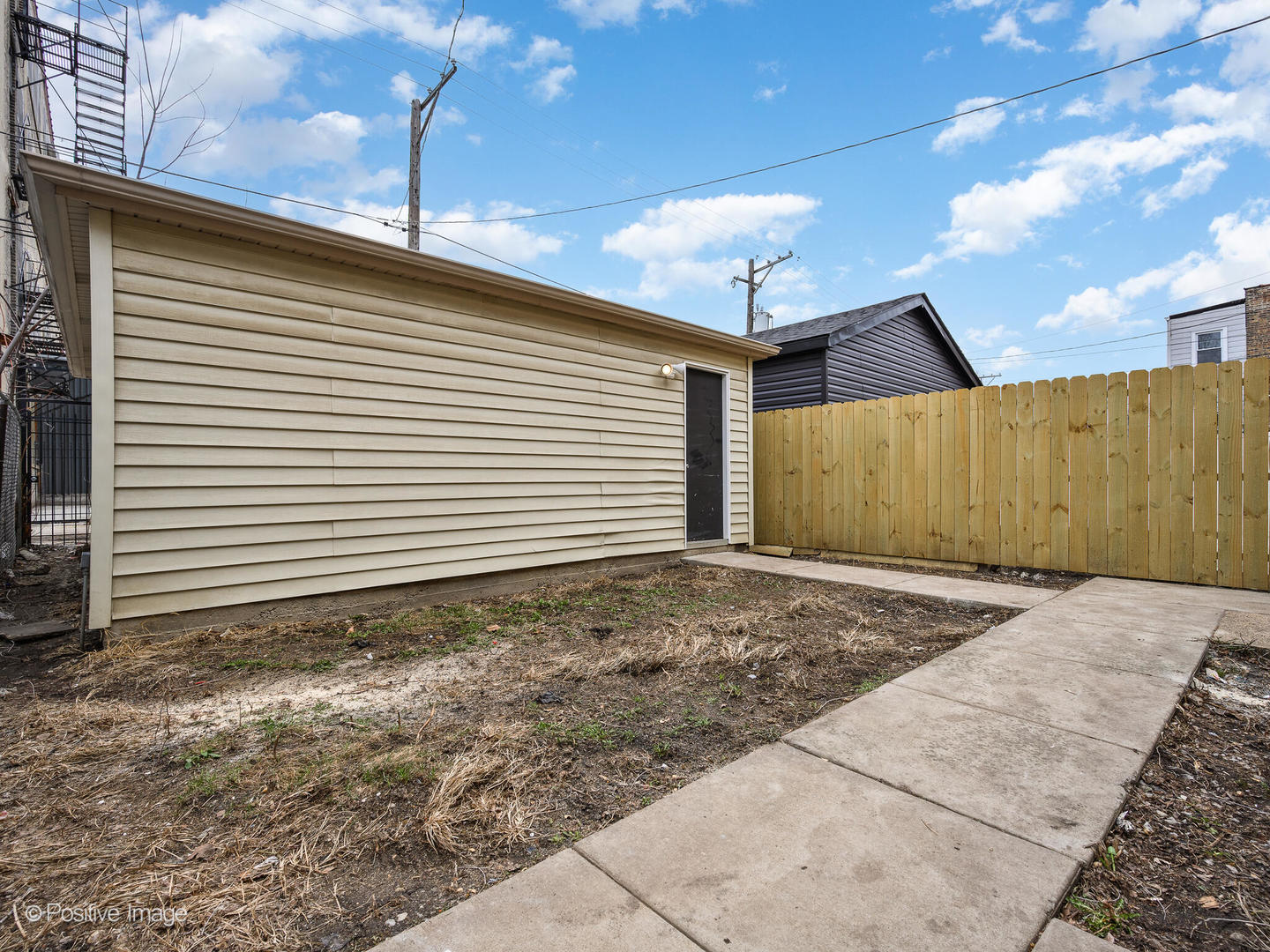 4530 W Maypole Avenue Property Photo 19