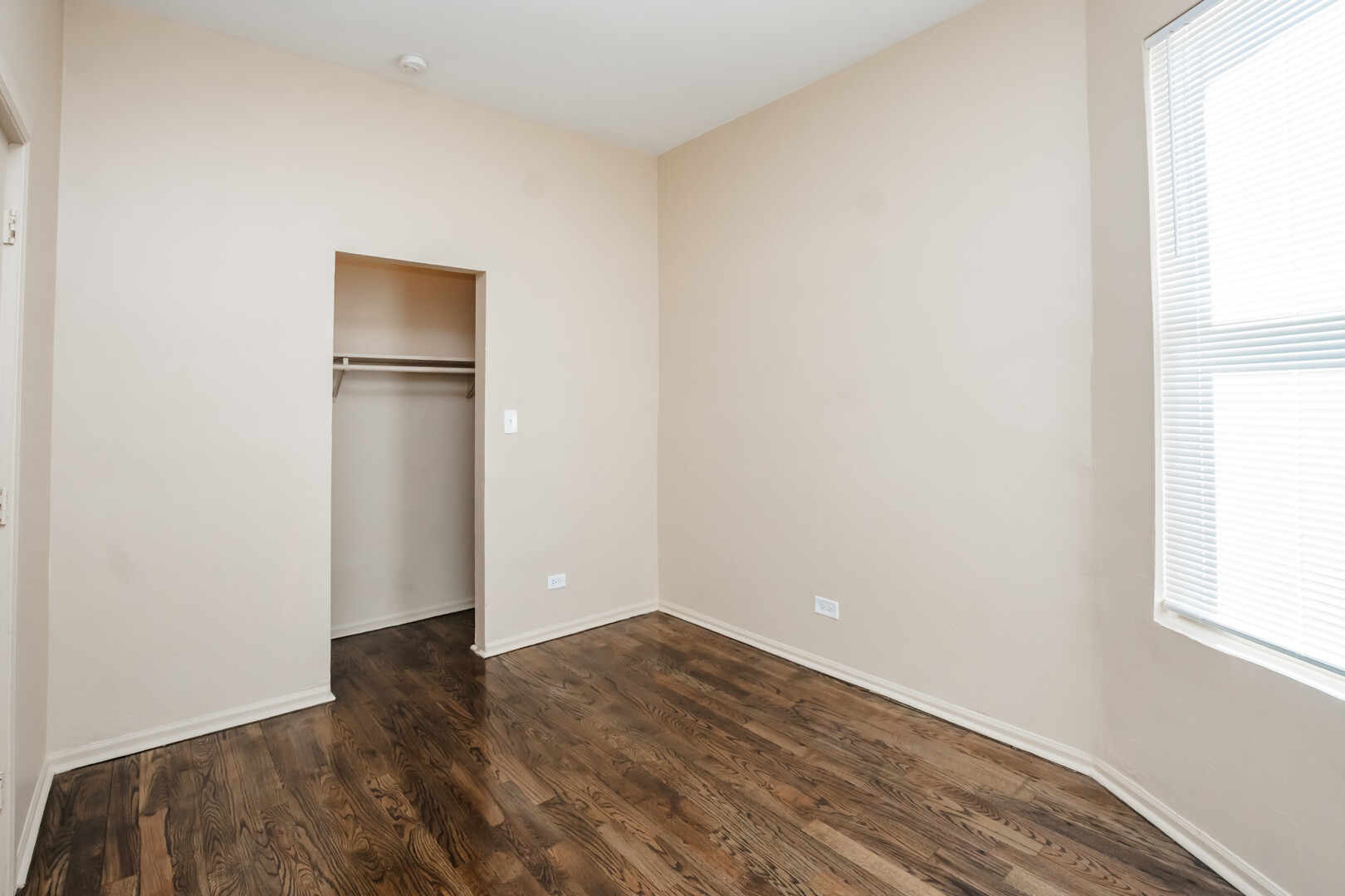 1306 S Central Park Avenue Property Photo 36