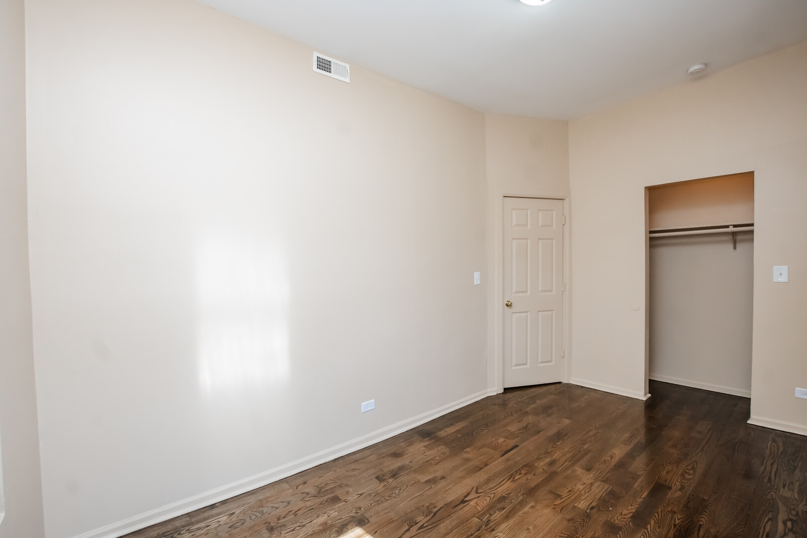 1306 S Central Park Avenue Property Photo 37
