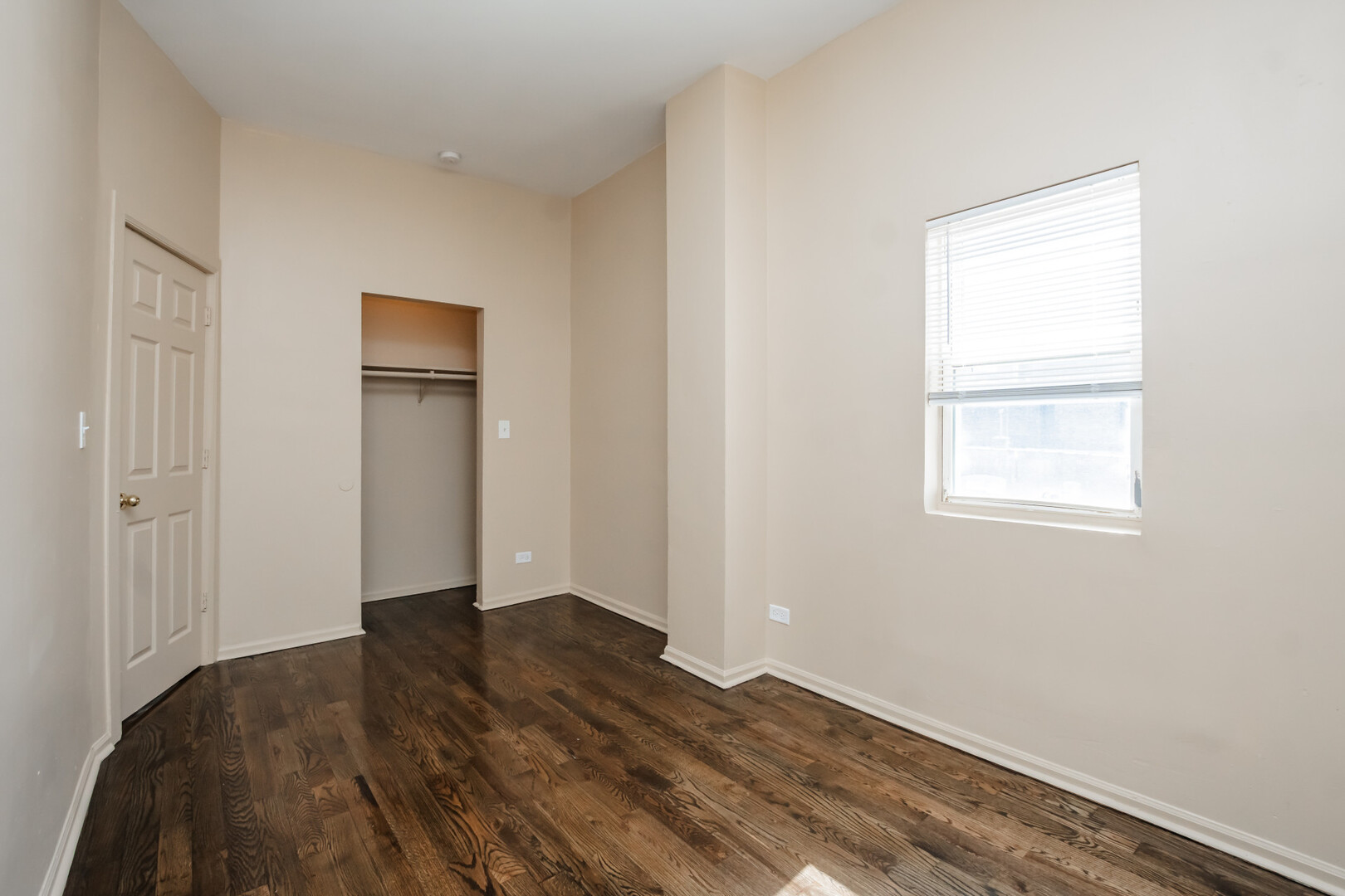 1306 S Central Park Avenue Property Photo 39