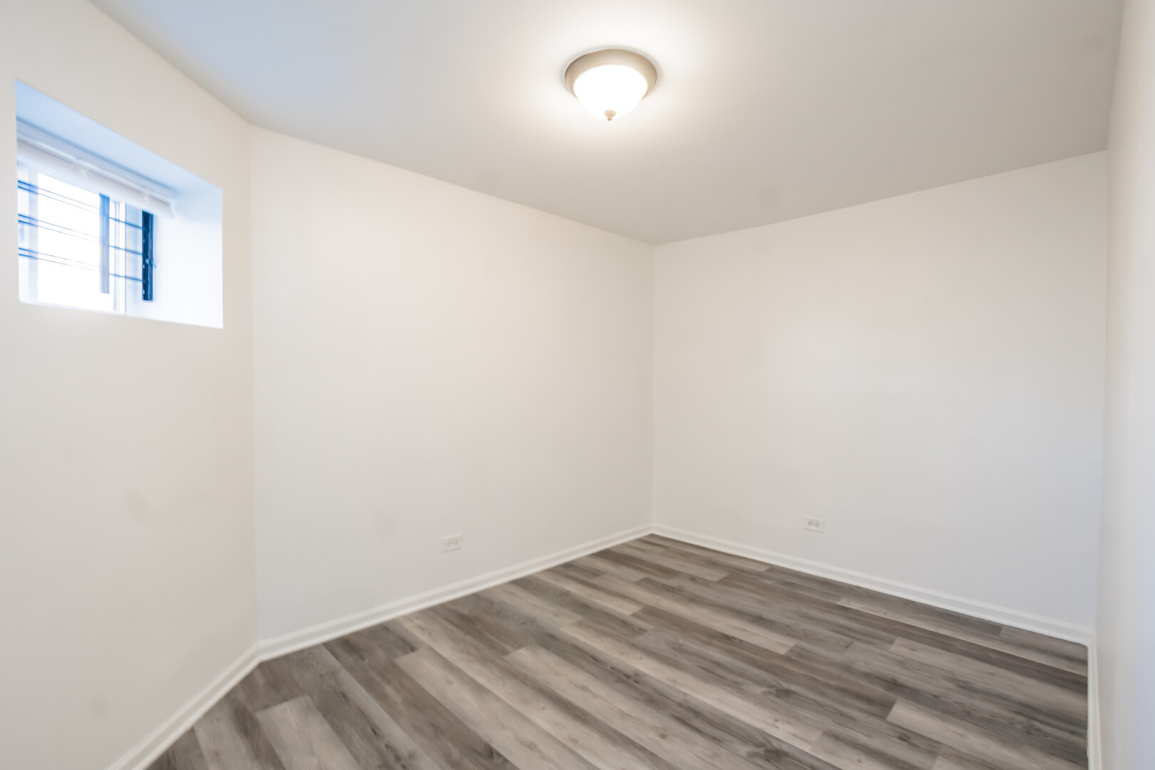 1306 S Central Park Avenue Property Photo 52